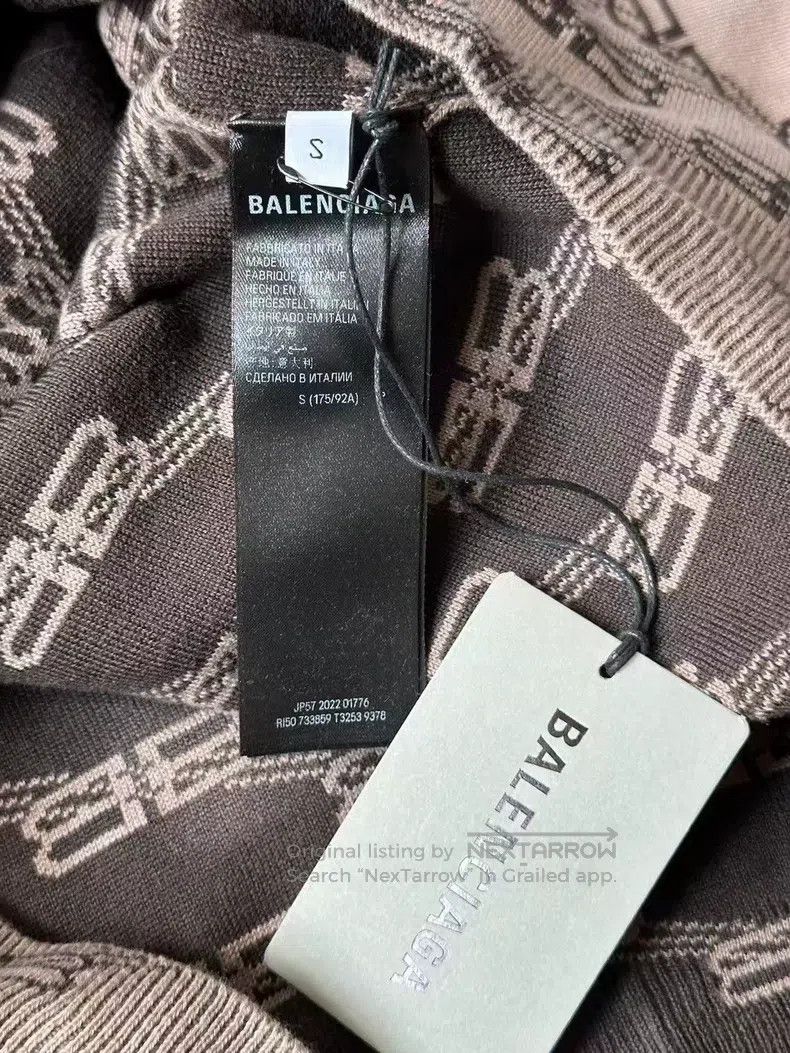 Other Balenciaga Lock buckle all-over print sweater Size US S / EU 44-46 / 1 - 6 Thumbnail