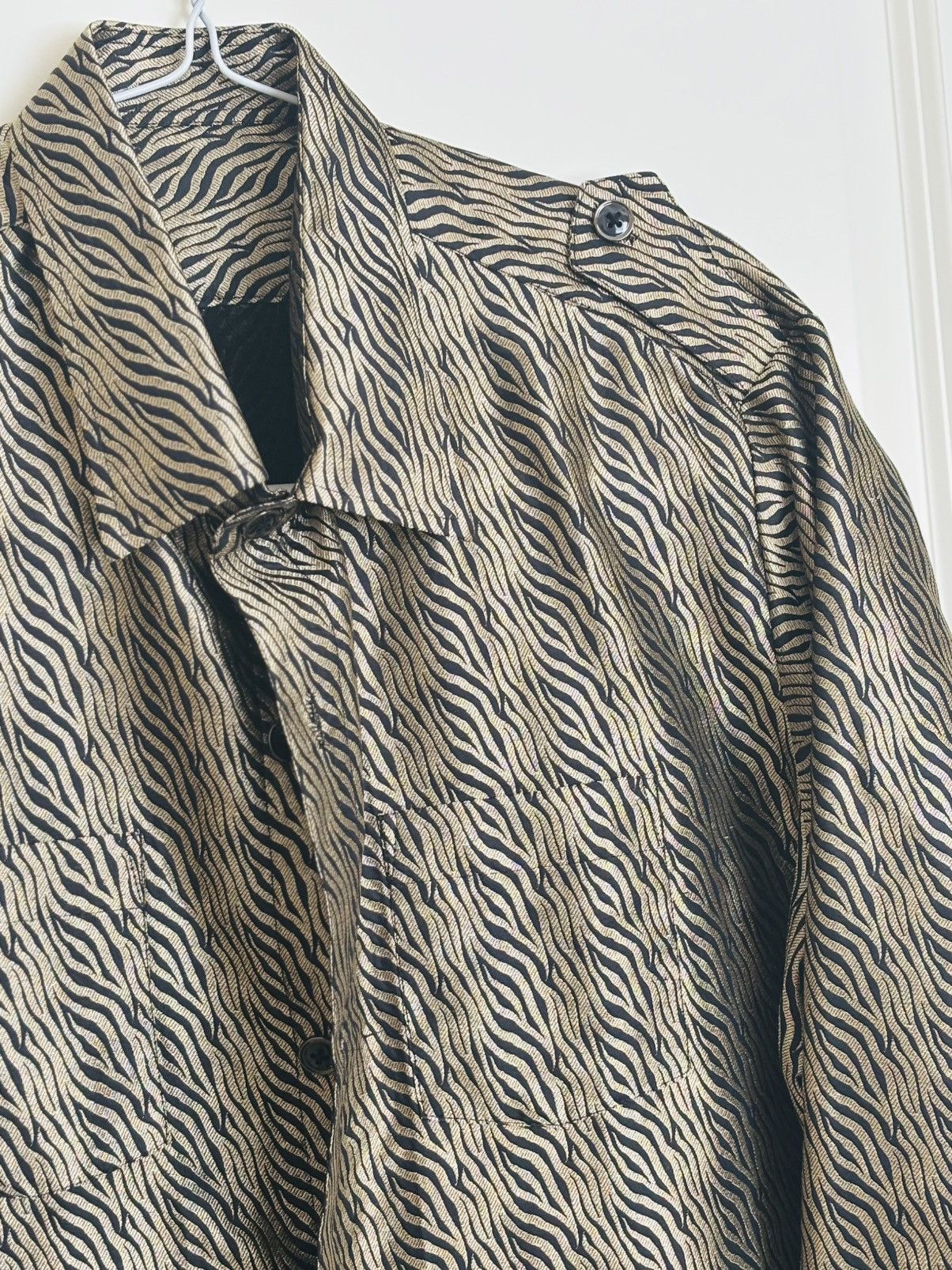 Designer Pure silk Black & Gold Unisex Jacket with Zebra pattern Size US L / EU 52-54 / 3 - 13 Thumbnail