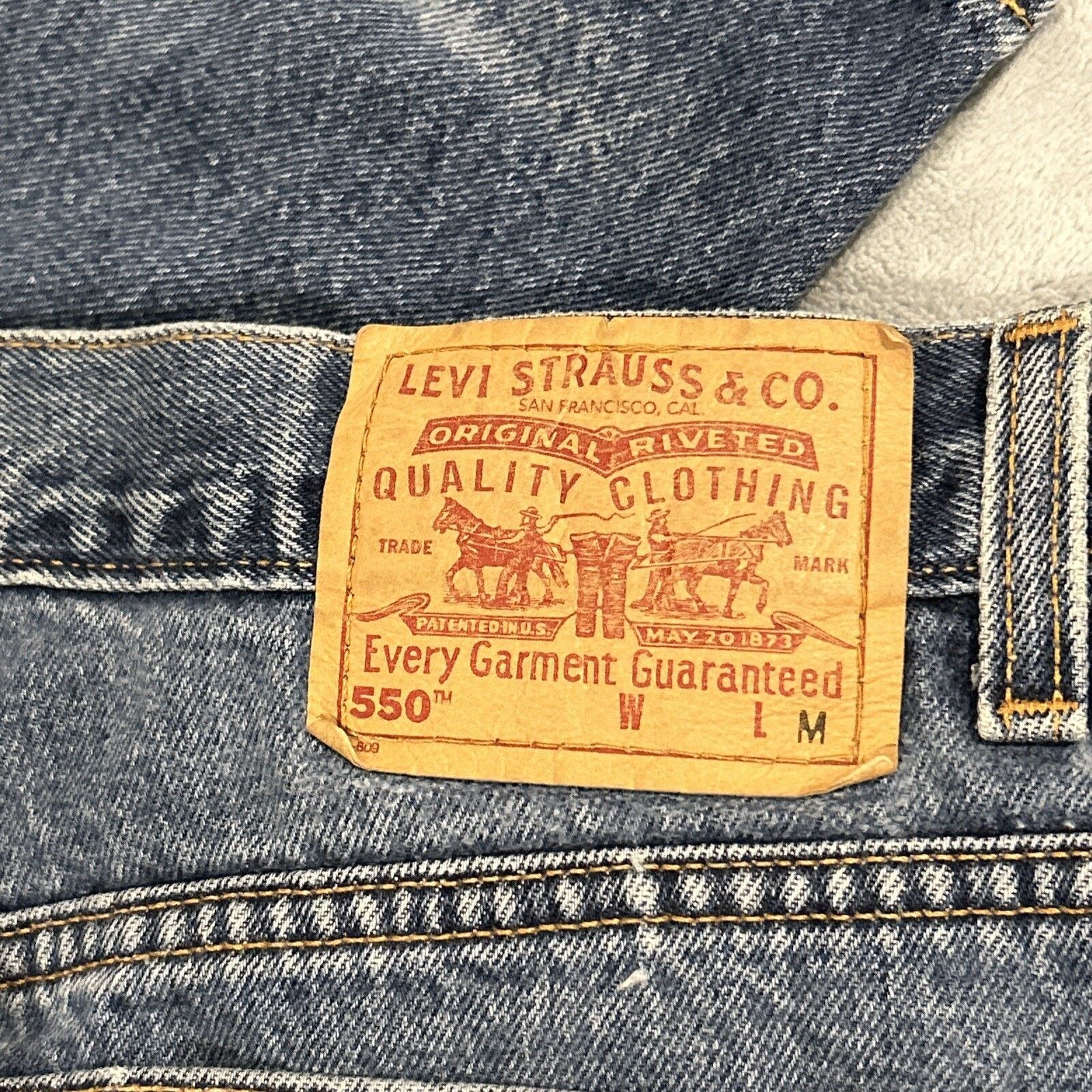 Levi's Made In USA Levis 550 Baggy Tapered Jeans Womens 20W 38x30 Size 42" / US 20 - 12 Thumbnail