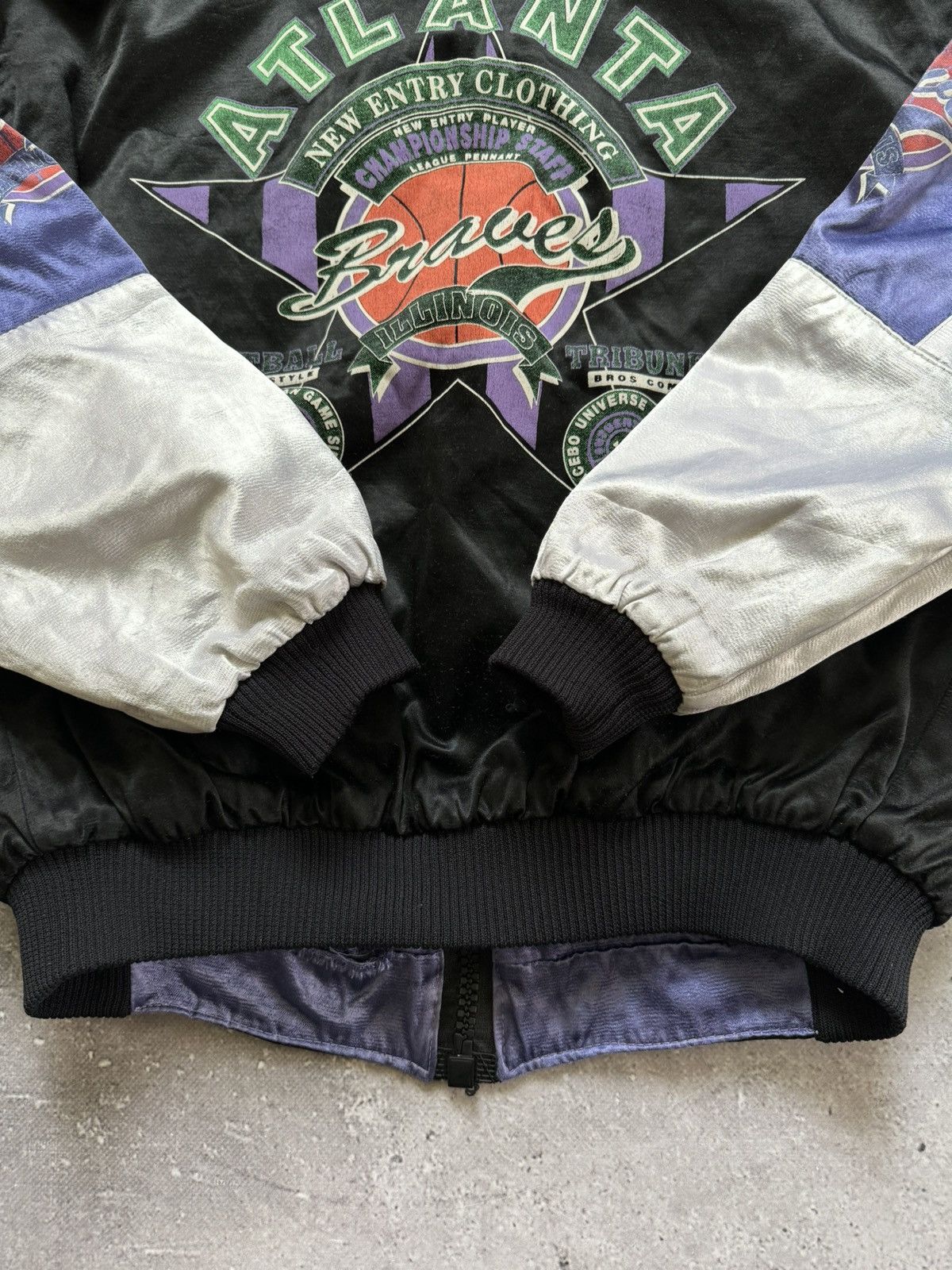 MLB × NFL × Vintage Vintage 90s Atlanta Braves + Red Skins Reversible Bomber Size US S / EU 44-46 / 1 - 7 Thumbnail