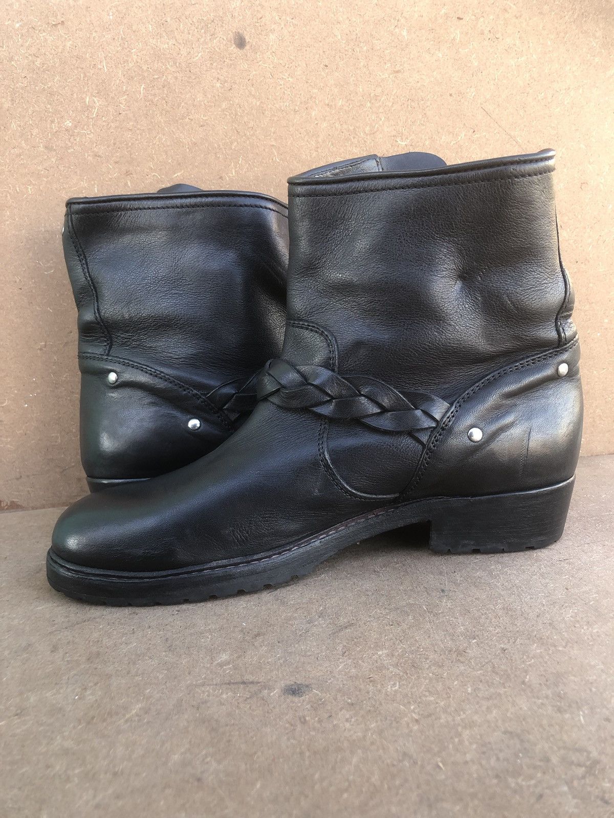 Golden Goose Golden Goose ‘BOOtS’ Black Leather Women’s Boots Size 39 Size US 9 / IT 39 - 8 Thumbnail
