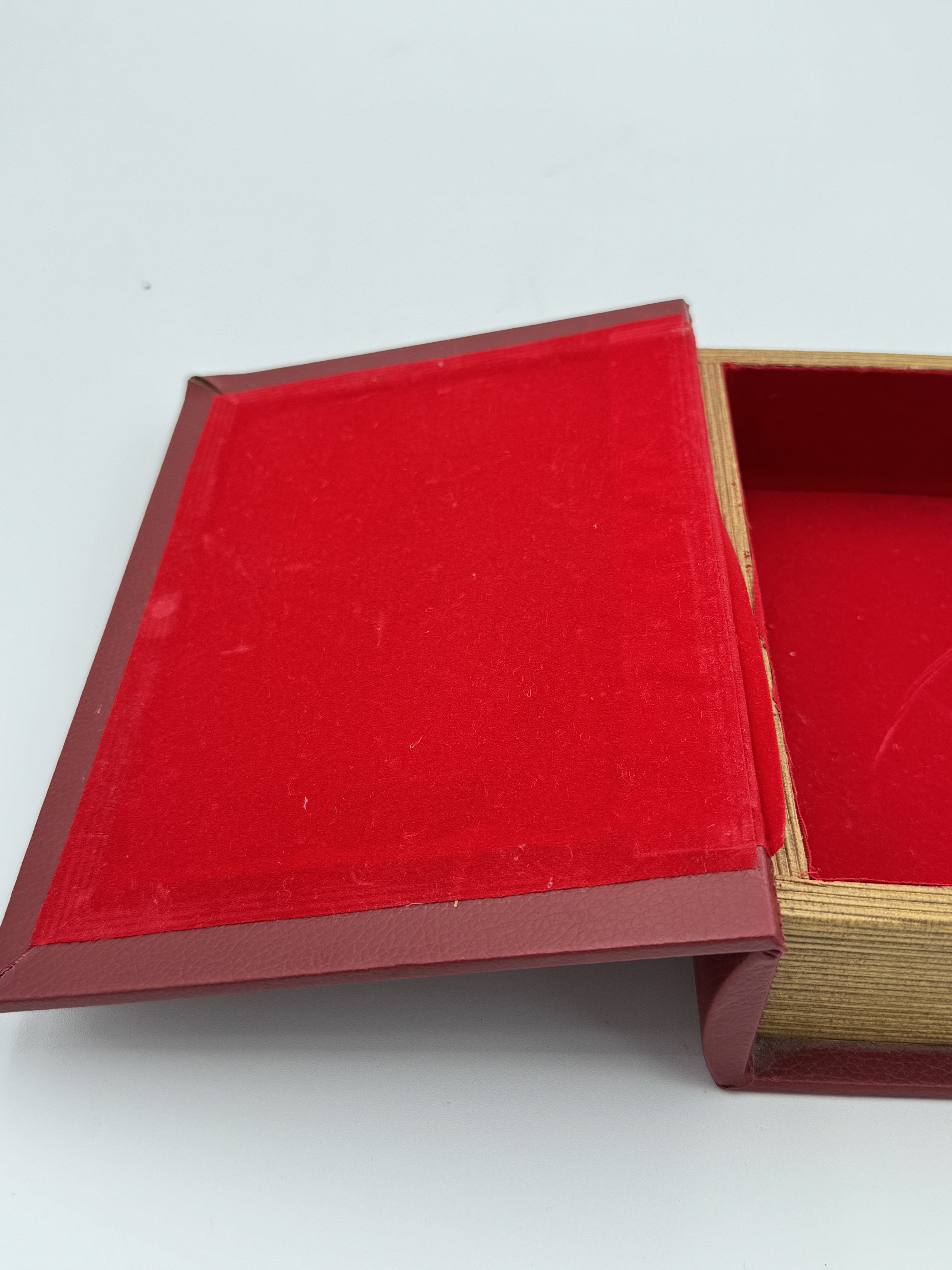 Supreme Supreme New Testament Bible Stash Box Size ONE SIZE - 8 Thumbnail