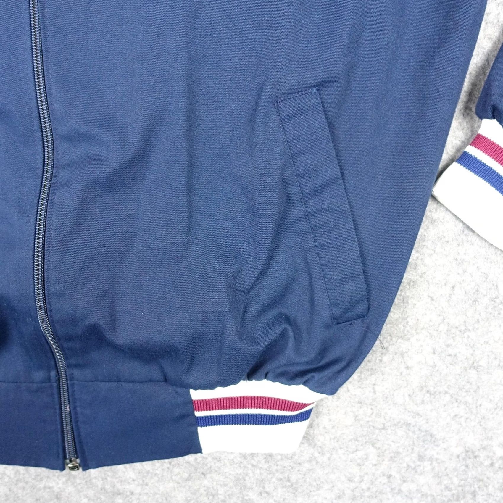 Fred Perry VINTAGE Fred Perry Track Jacket Mens Large Blue Full Zip Bomber Coach Crest 80s Size US L / EU 52-54 / 3 - 4 Thumbnail