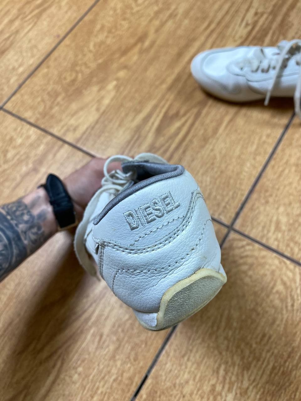 Diesel Low-Top Sneakers Diesel Vintage white Streetwear Y2K Size US 5 / EU 37 - 6 Thumbnail