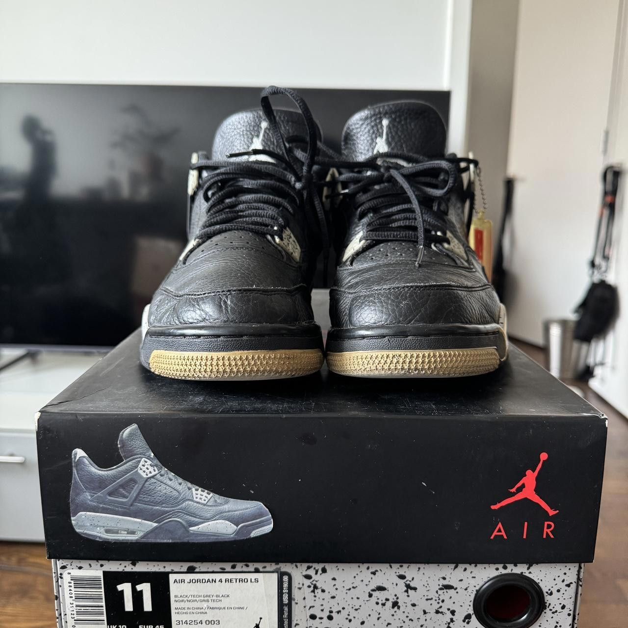 Designer Air Jordan 4 Retro "Oreo" (2015) Size US 11 / EU 44 - 6 Thumbnail
