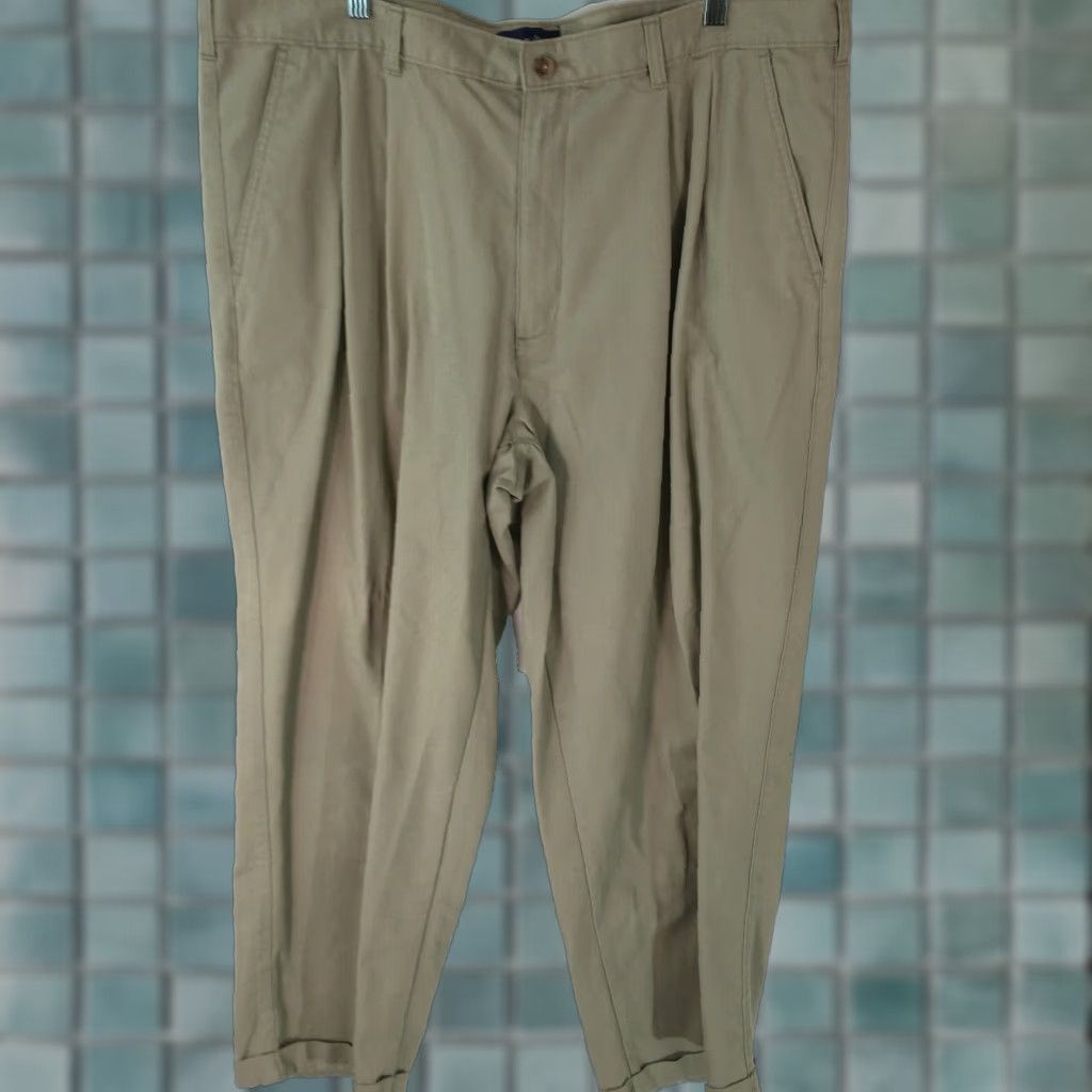 Vintage Puritan Mens Dress Pants Beige Pleated Cuffed Straight Size 44 X30 Size US 44 / EU 60 - 1 Thumbnail