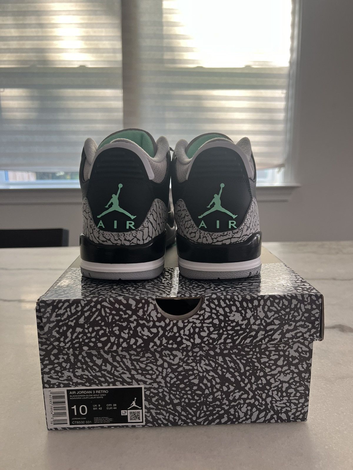 Jordan Brand Air Jordan Retro 3 Size US 10 / EU 43 - 3 Thumbnail