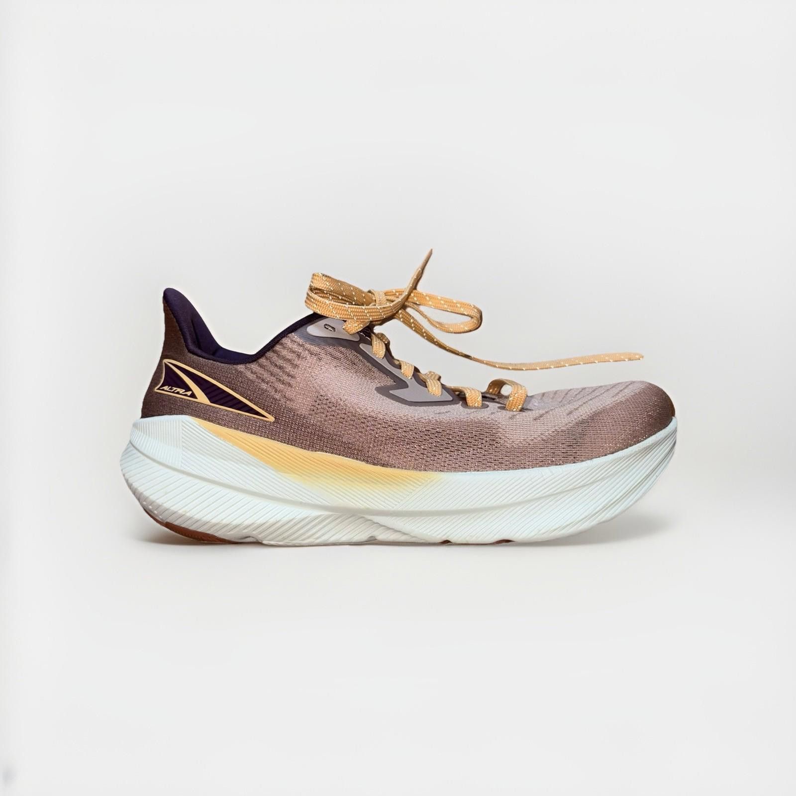 Altra Altra Experience Form Women’s Size 6 Running Shoes White Size US 6 / IT 36 - 1 Thumbnail