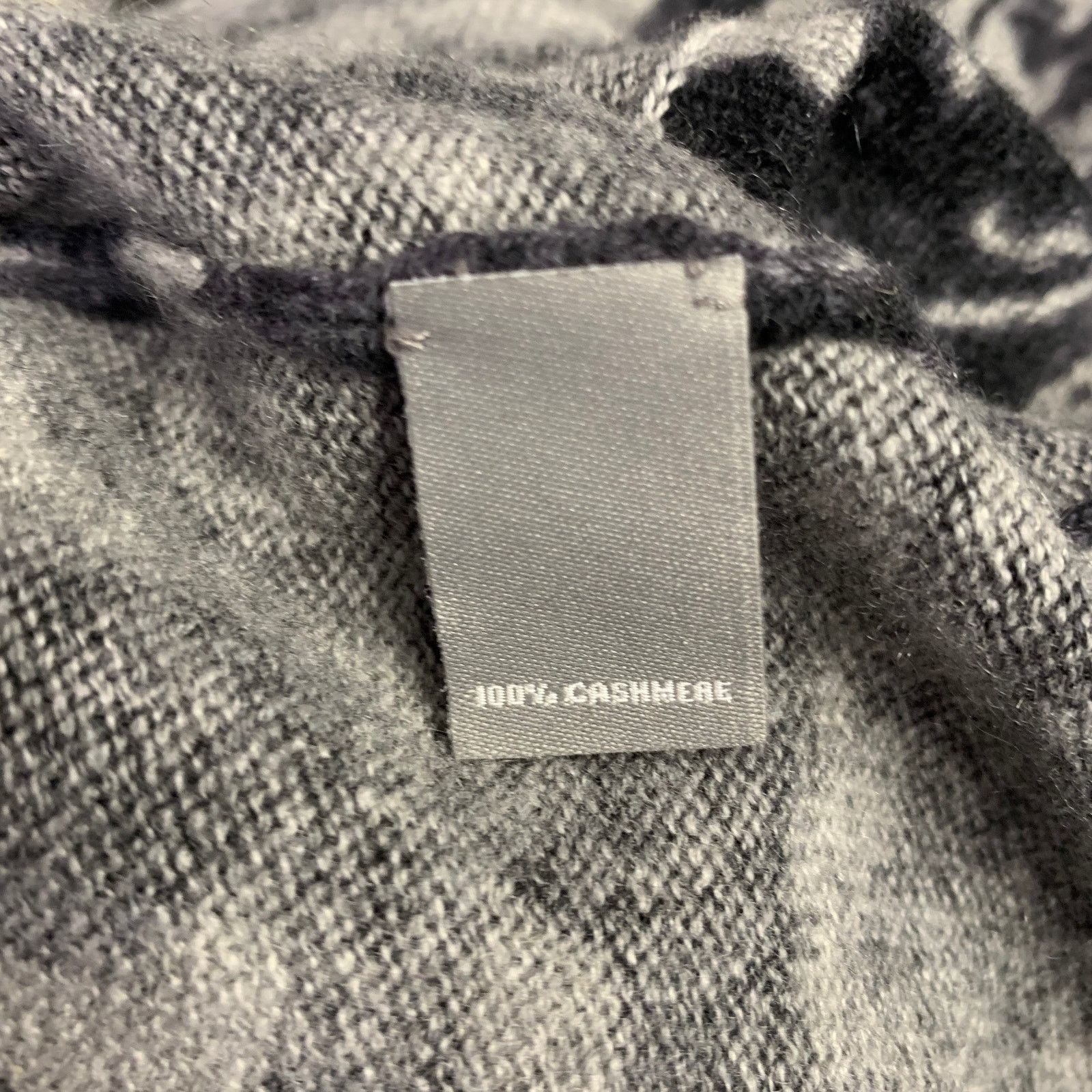 Neiman Marcus NEIMAN MARCU Grey Charcoal Cashmere Paisley Tank Casual Top Size L / US 10 / IT 46 - 5 Thumbnail