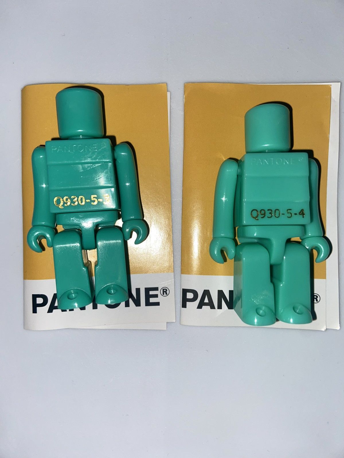 Nike × Supreme × True Religion Bearbricks and kubricks Size ONE SIZE - 15 Thumbnail