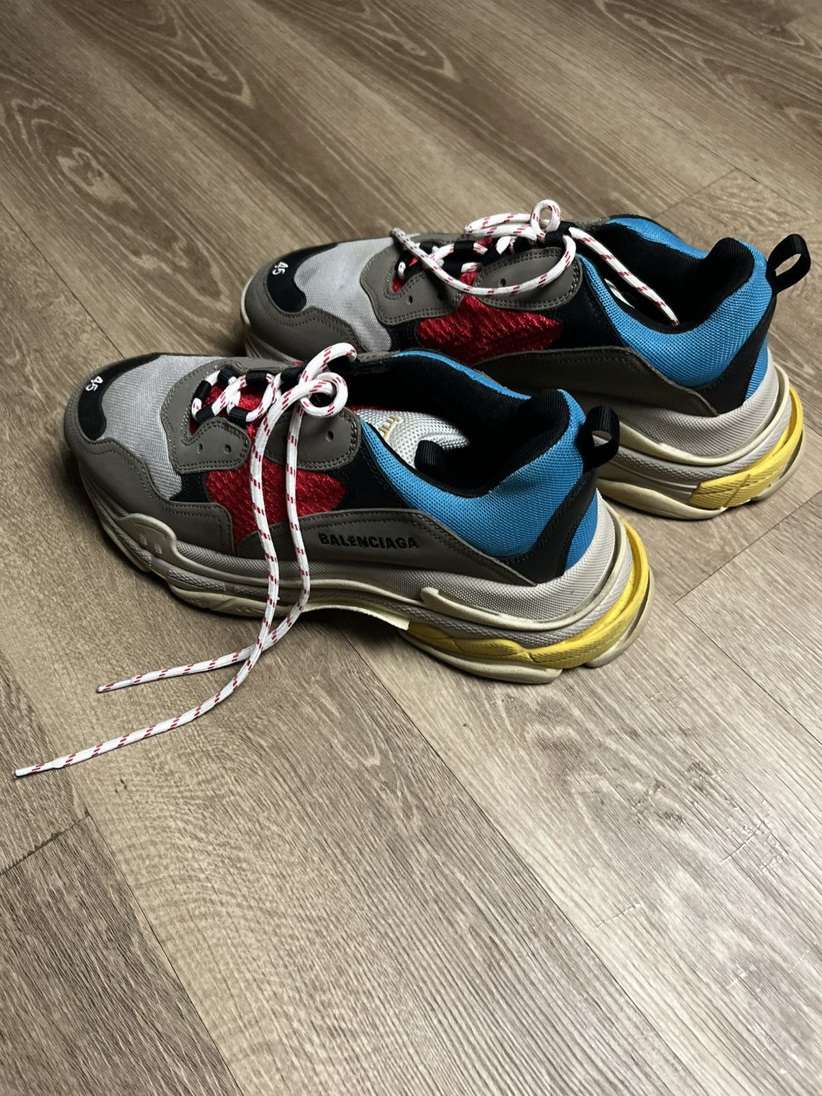 Balenciaga Balenciaga Triple S Sneakers – Size 45 (US 12) Size US 12 / EU 45 - 4 Thumbnail
