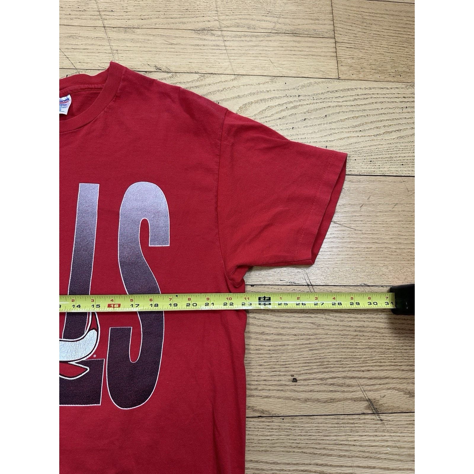 Hanes × NBA × Vintage Vintag 90s NBA Chicago Bulls T-shirt Size US XL / EU 56 / 4 - 4 Thumbnail
