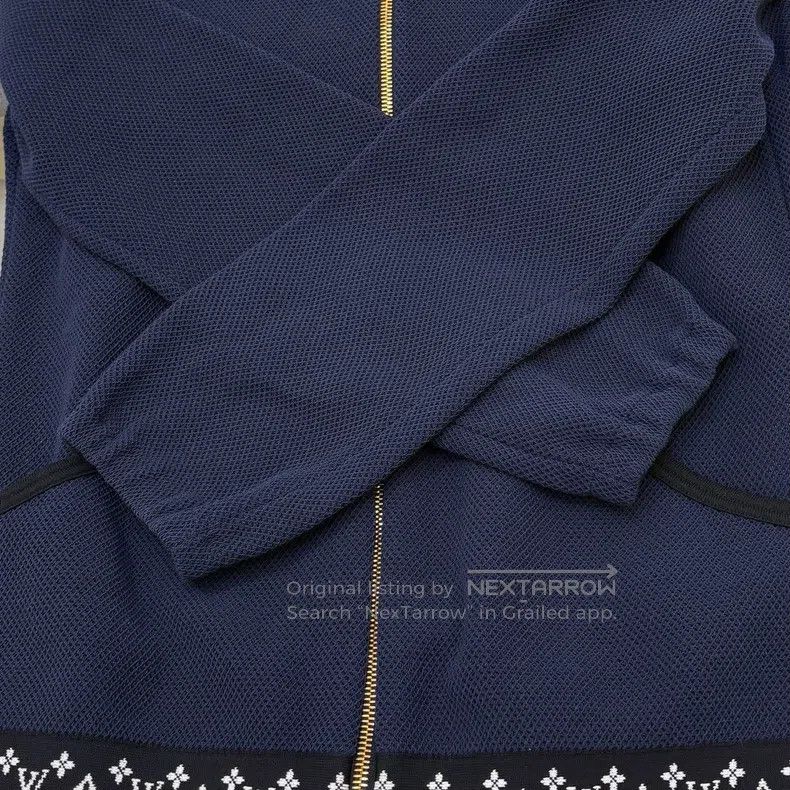 Louis Vuitton Louis Vuitton Labeled gold zip hooded jacket Size US S / EU 44-46 / 1 - 6 Thumbnail