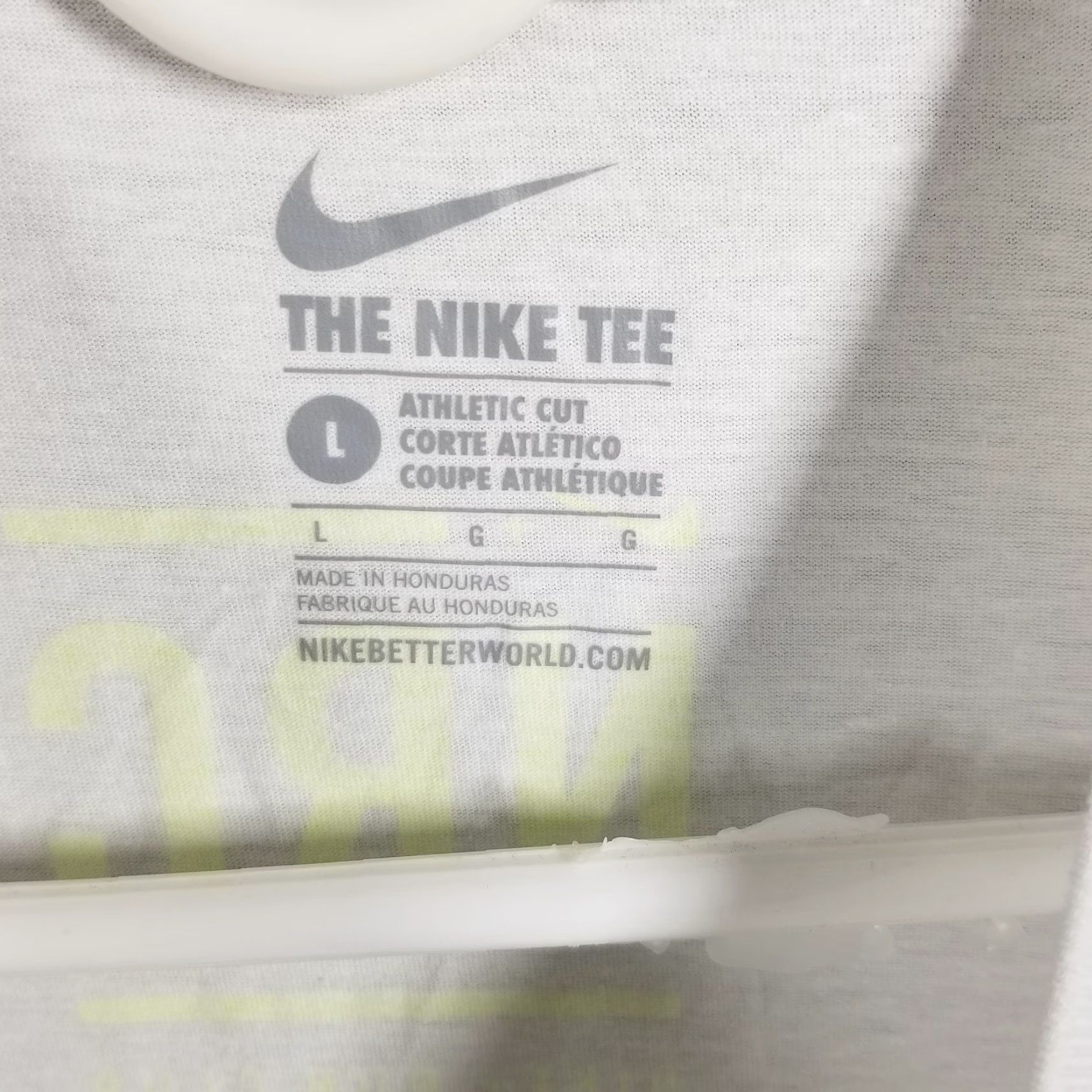 Nike Nike Dri-FIT Shirt Mens Large White Athletic Crewneck Short Sleeve 100% Polyester Logo Lightweight Breathable Moisture Wicking Athletic Nike Dri-FIT Size US L / EU 52-54 / 3 - 3 Thumbnail