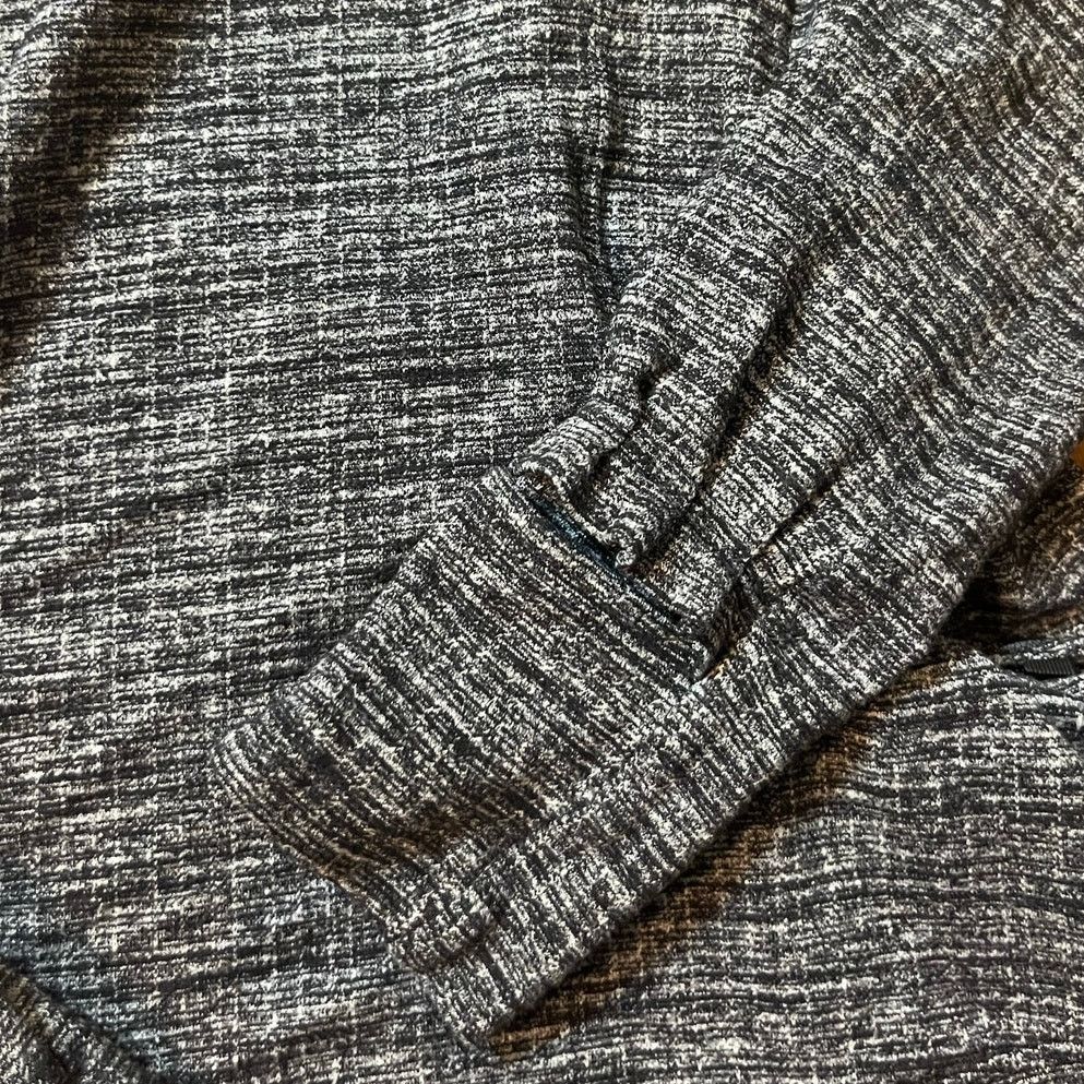 Lululemon Lululemon Extra Mile LS Running Luon Ring spun Black size 4 Size S / US 4 / IT 40 - 8 Thumbnail