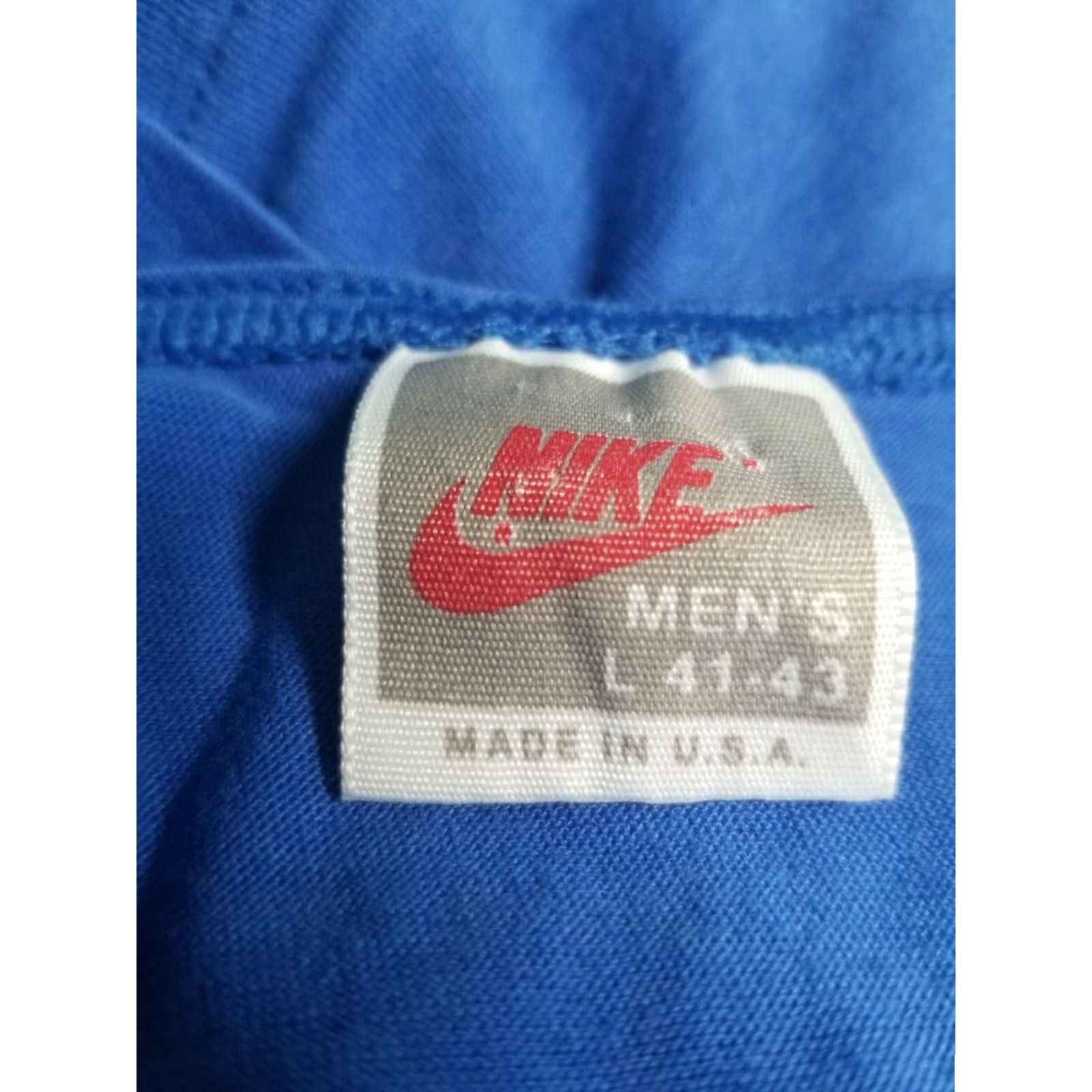 Nike VINTAGE Nike Tank Top Mens Large Blue 1980s 1990s Activewear Made in USA 90s Mens Size US L / EU 52-54 / 3 - 3 Thumbnail