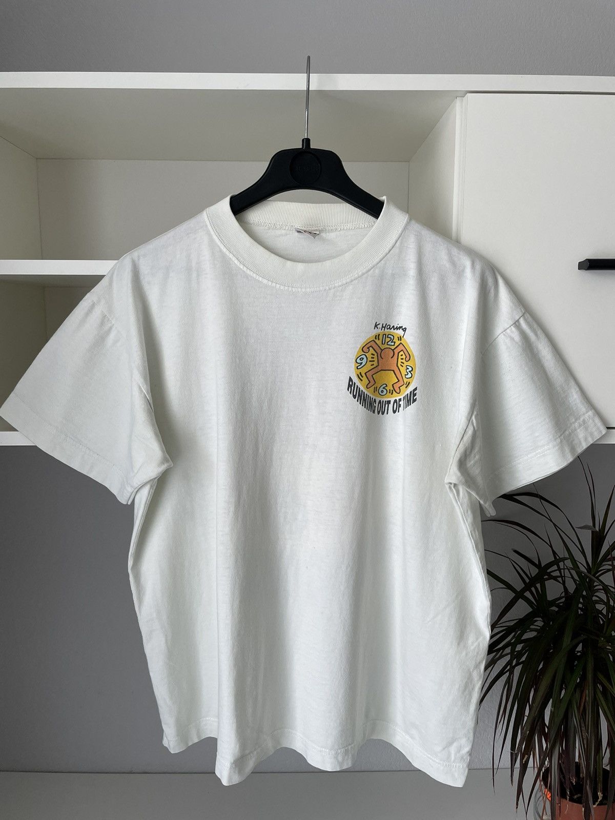 Keith Haring × Vintage Vintage Keith Haring 1991 T-Shirt Running Out Of Time Size US L / EU 52-54 / 3 - 4 Thumbnail