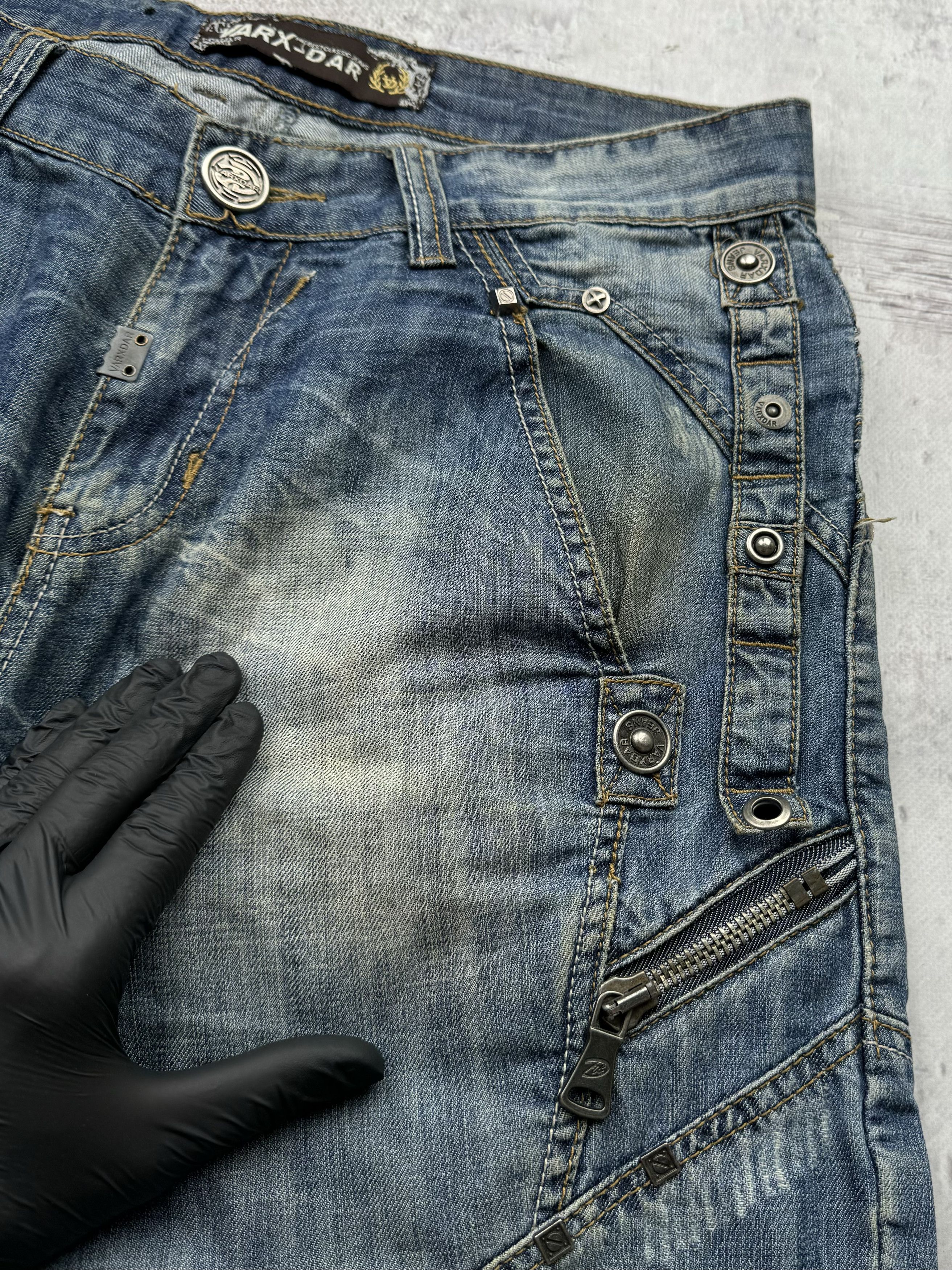 Japanese Brand Vintage Jeans With Many Metal Details A482(368) Size US 31 - 8 Thumbnail
