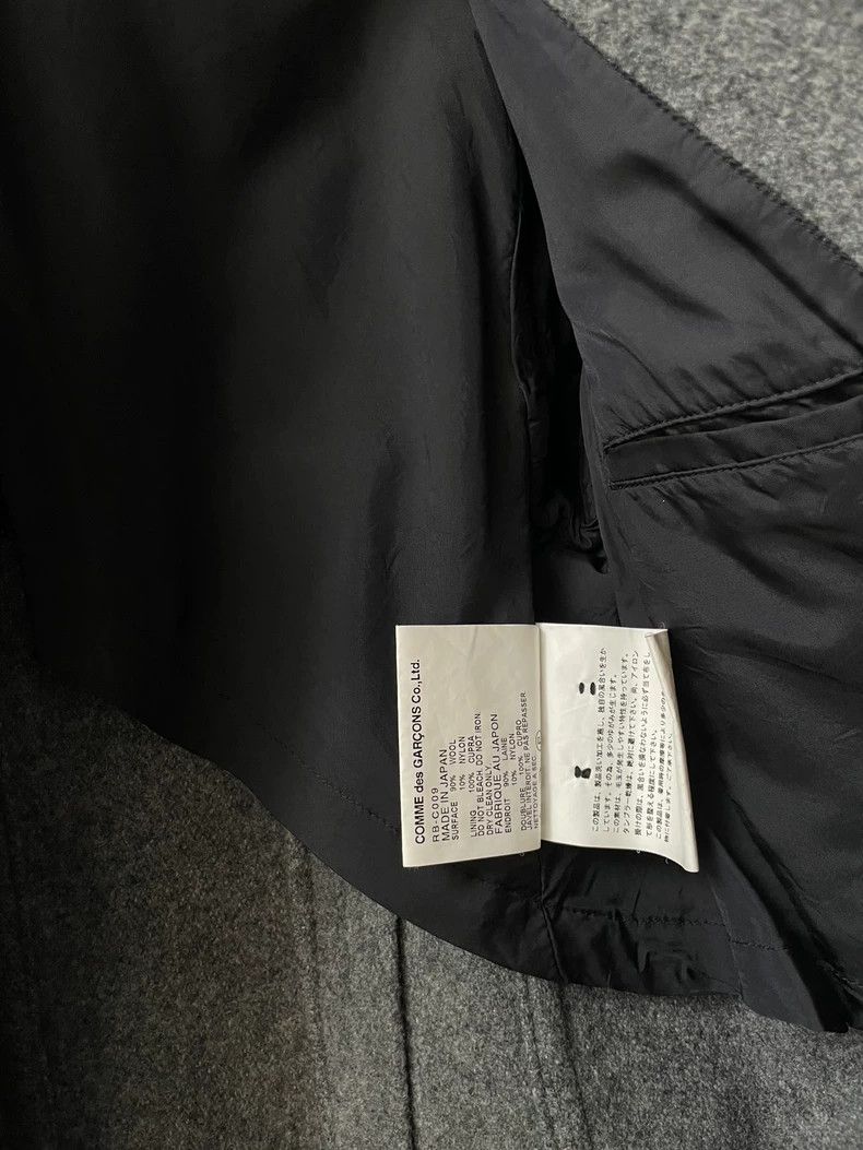 Comme des Garcons Comme des Garçons size ss Medieval women's wool overcoat Size S / US 4 / IT 40 - 6 Thumbnail