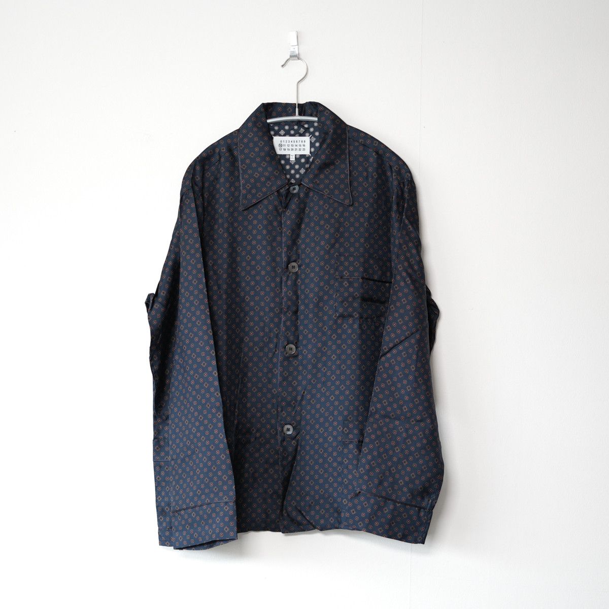 Maison Margiela MAISON MAERGIELA AW2020 DRESS SHIRT Size US XXS / EU 40 - 1 Thumbnail