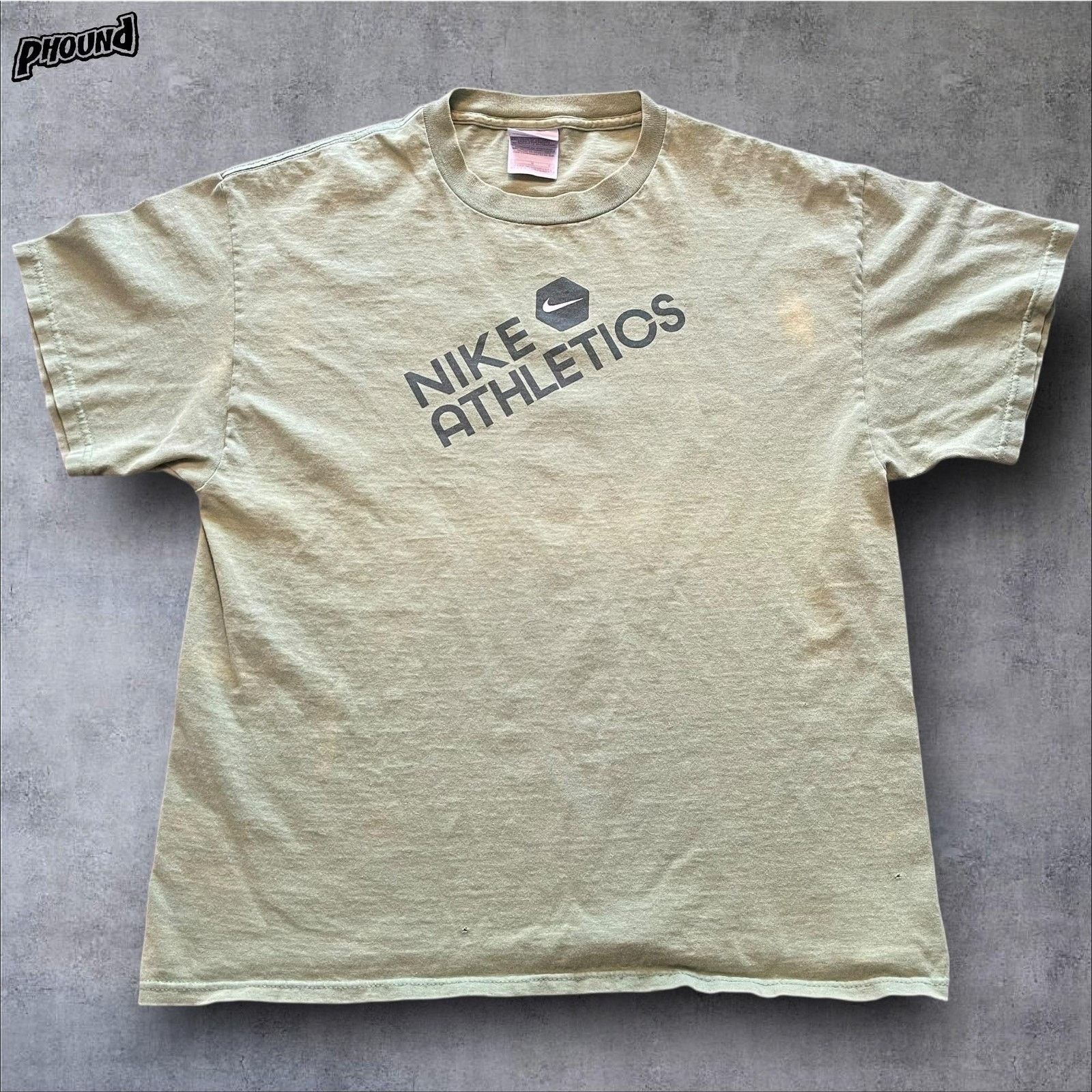 Nike Nike Athletics Shirt Mens Large Green Sports Graphic Tee Size US L / EU 52-54 / 3 - 1 Thumbnail
