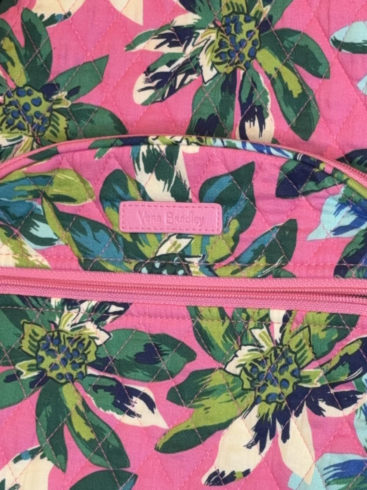 Vera Bradley NWOT - RETIRED - Vera Bradley Tropical Paradise Backpack Size ONE SIZE - 1 Thumbnail
