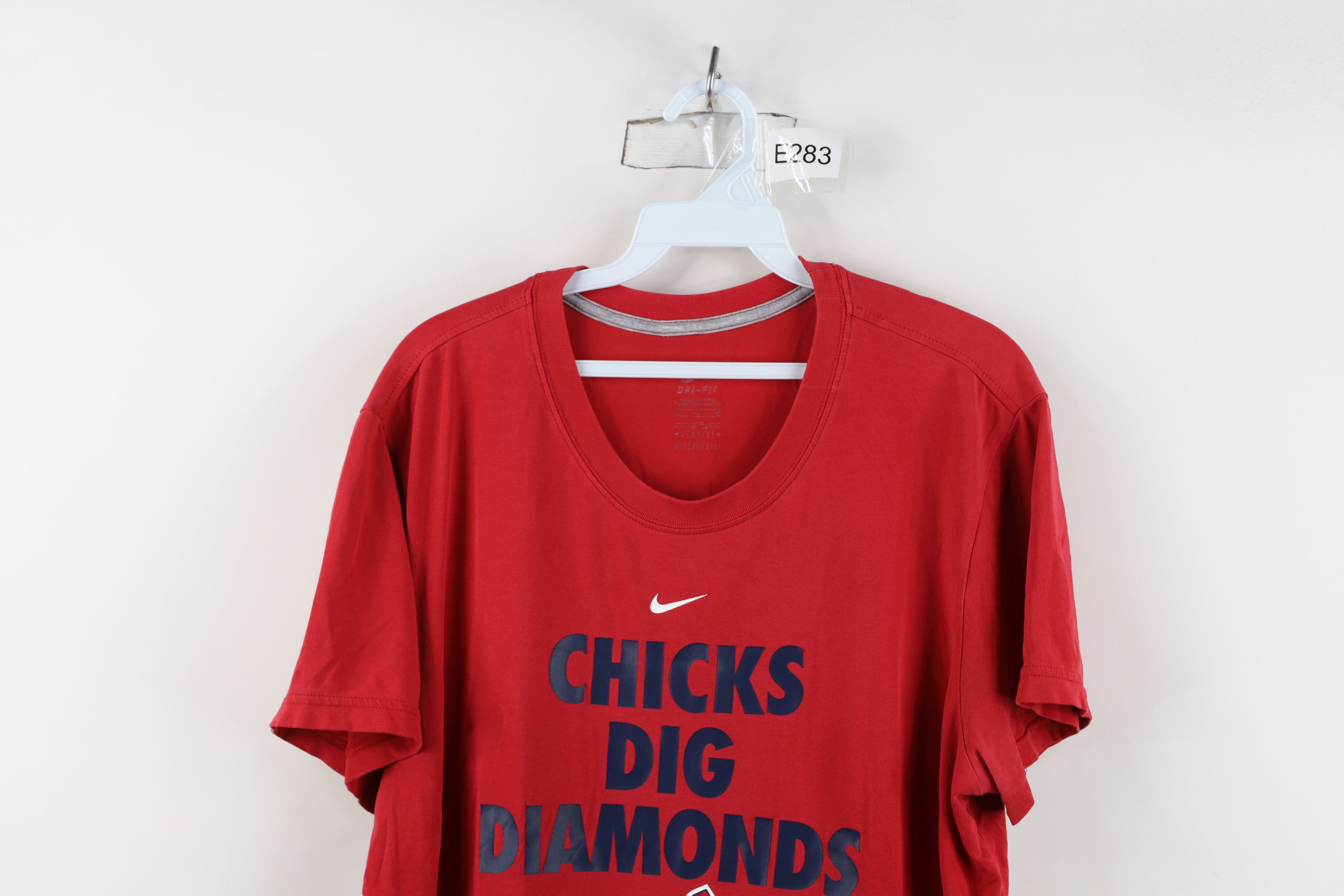 Nike Nike Center Swoosh Chief Wahoo Cleveland Indians T-Shirt Size US XL / EU 56 / 4 - 2 Thumbnail
