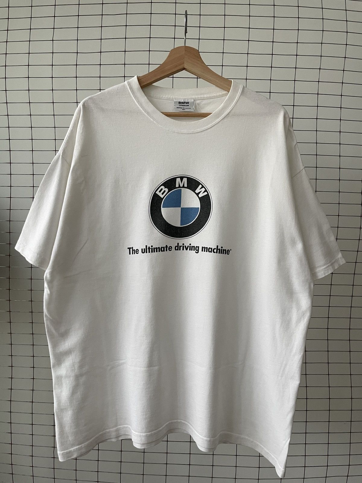 BMW Vintage BMW Logo T-Shirt Size US XL / EU 56 / 4 - 1 Thumbnail