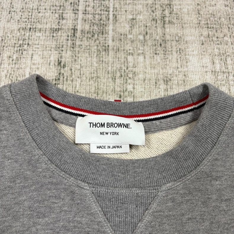 Thom Browne Thom browne SS23 four-striped pullover sweatshirt 2503-Next Size US XL / EU 56 / 4 - 2 Thumbnail