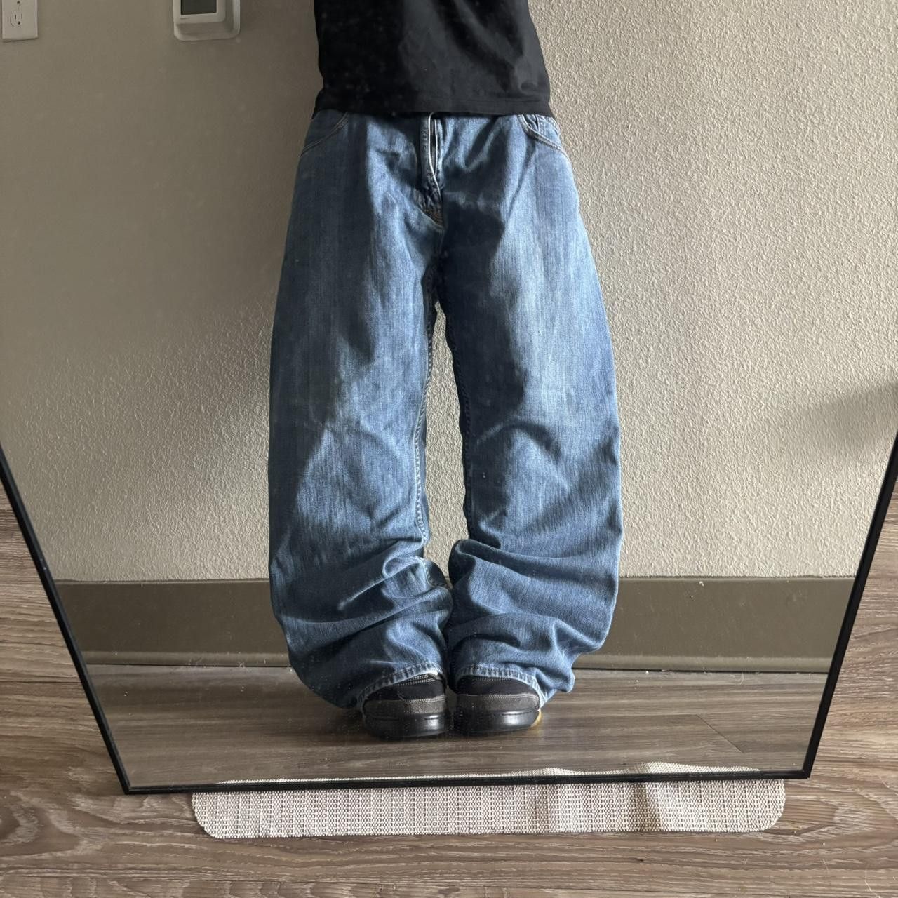 Perry Ellis Crazy Vintage Y2K/2000s Baggy Perry Ellis Medium Wash Skater Style Denim Jeans! 42x30 Size US 42 / EU 58 - 1 Thumbnail