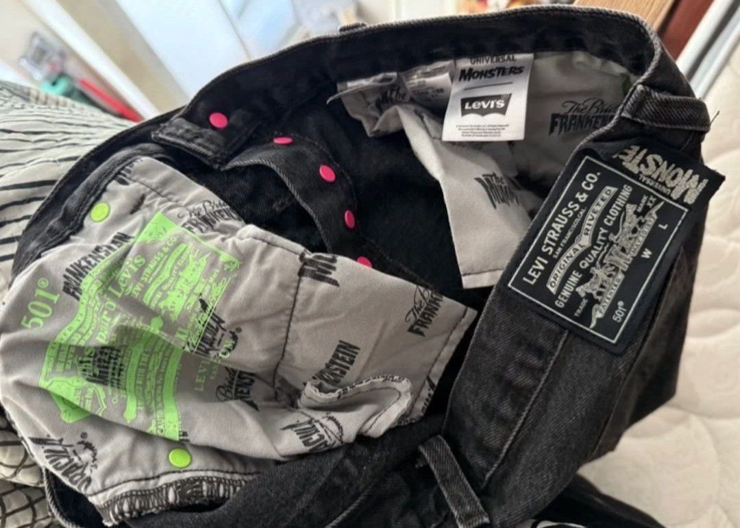Levi's Levi's® 501 X Universal Monsters Size 32" / US 10 / IT 46 - 5 Thumbnail