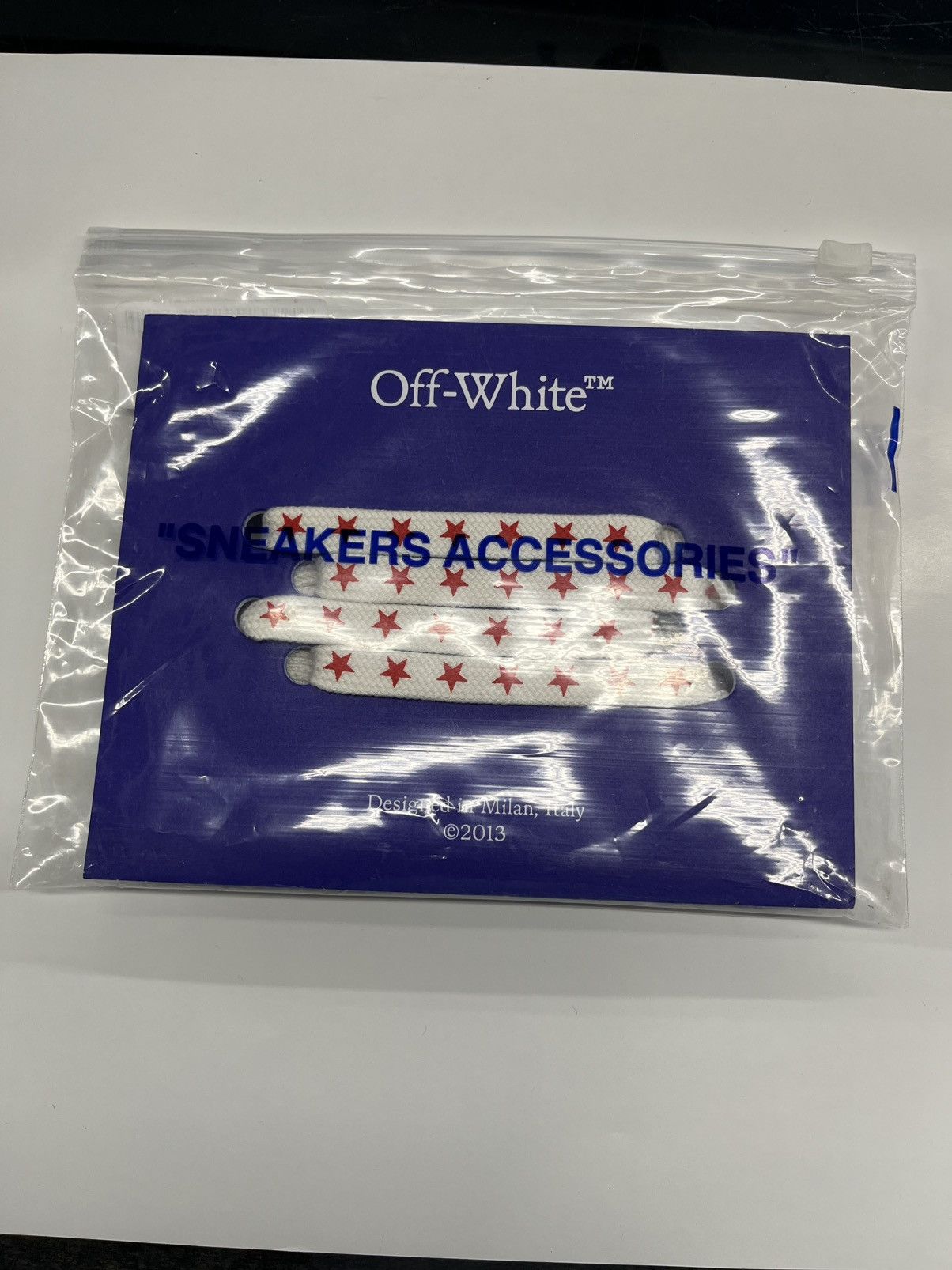 Off-White Off-White™ “Sneakers Accessories” Star Print Laces White/Red Size ONE SIZE - 1 Thumbnail