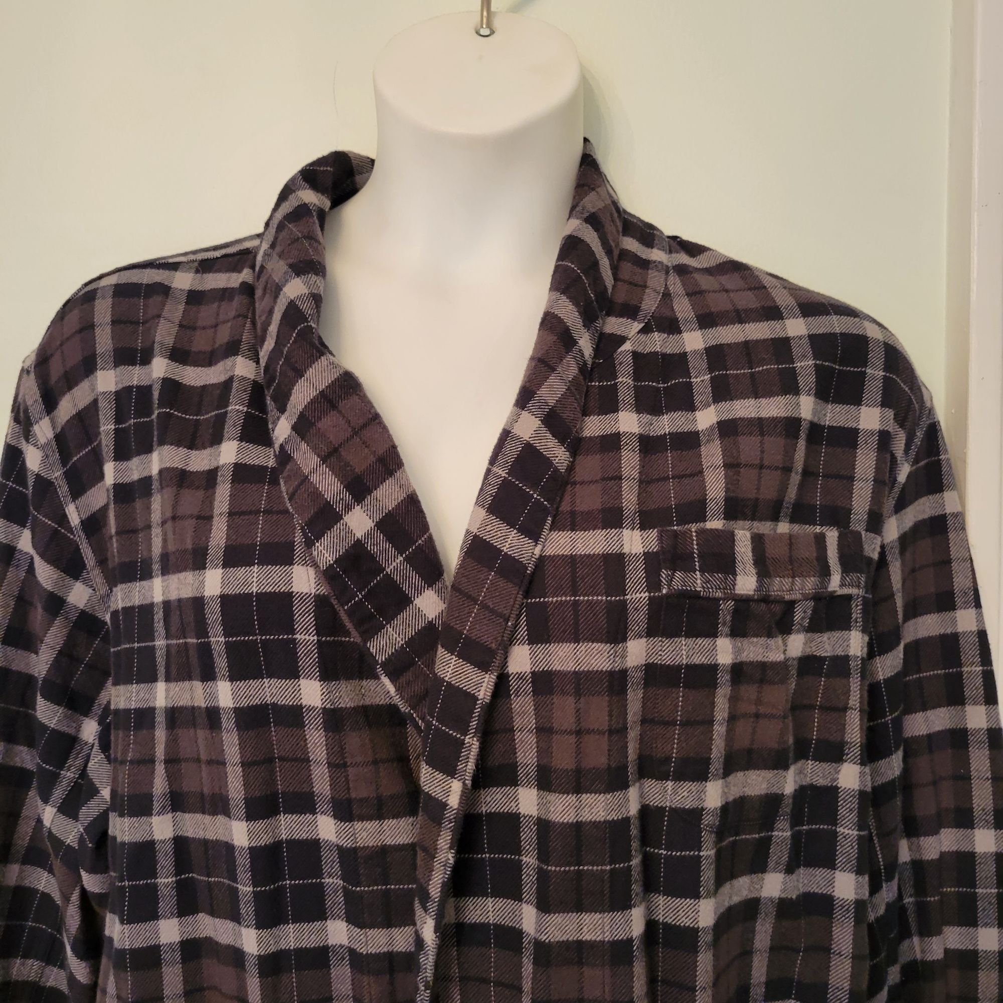 Brooks Brothers Brooks Brothers Black Gray Plaid Cotton Robe M Pockets Winte Size ONE SIZE - 2 Thumbnail