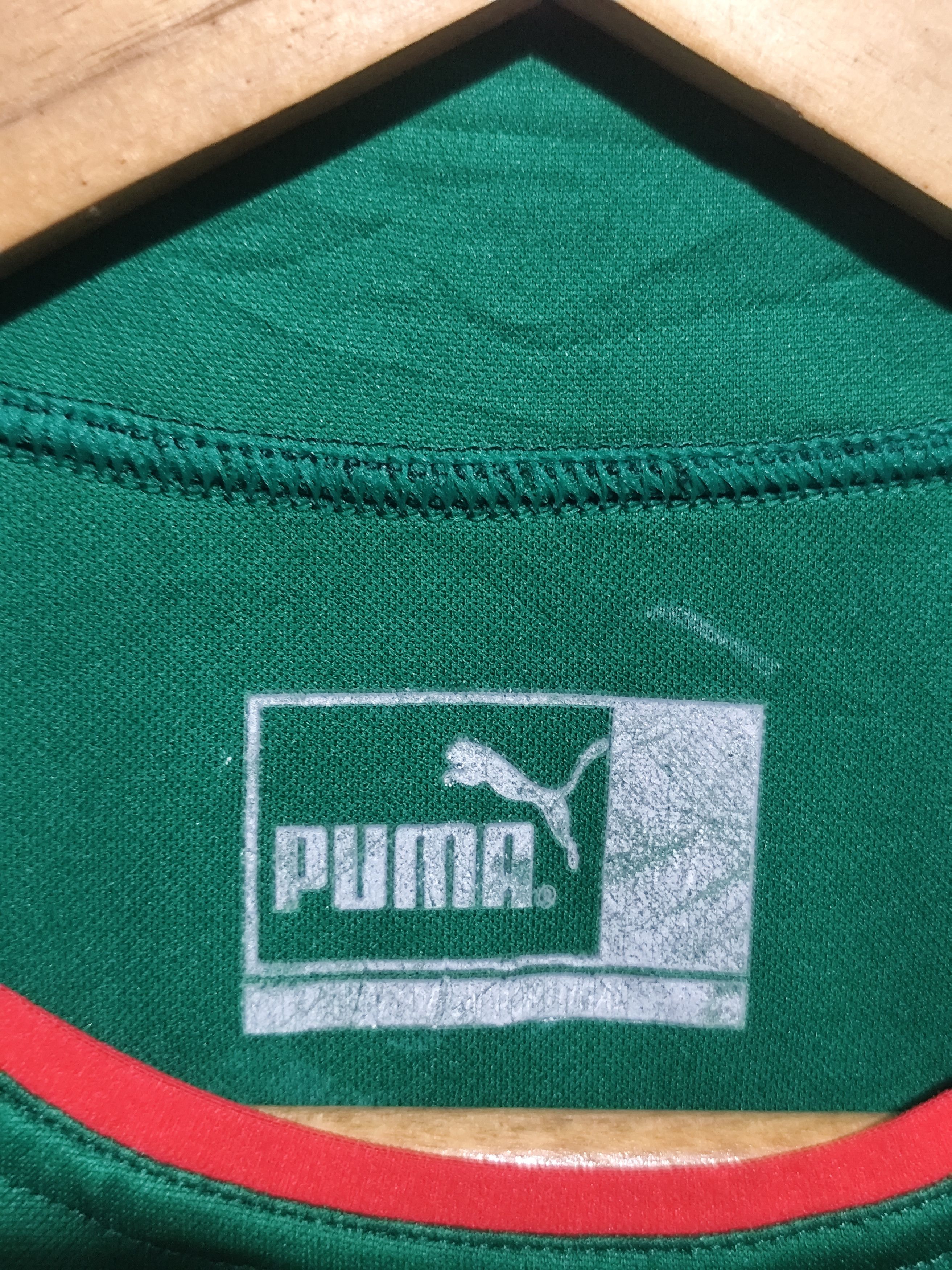 Puma × Vintage Puma x 2004/06 Samuel Eto'o #9 Cameroon Home Jersey Size US M / EU 48-50 / 2 - 11 Thumbnail