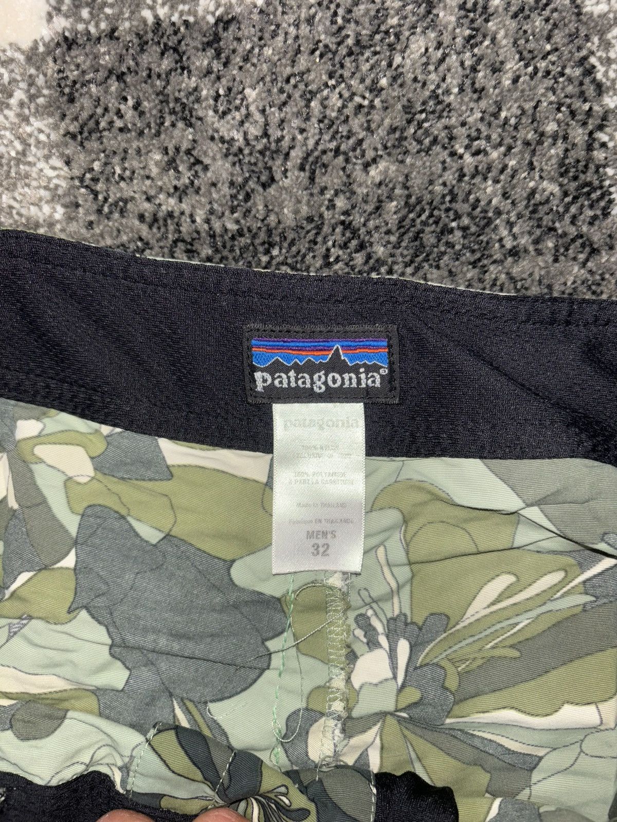 Patagonia Patagonia Floral Shorts Size US 32 / EU 48 - 3 Thumbnail