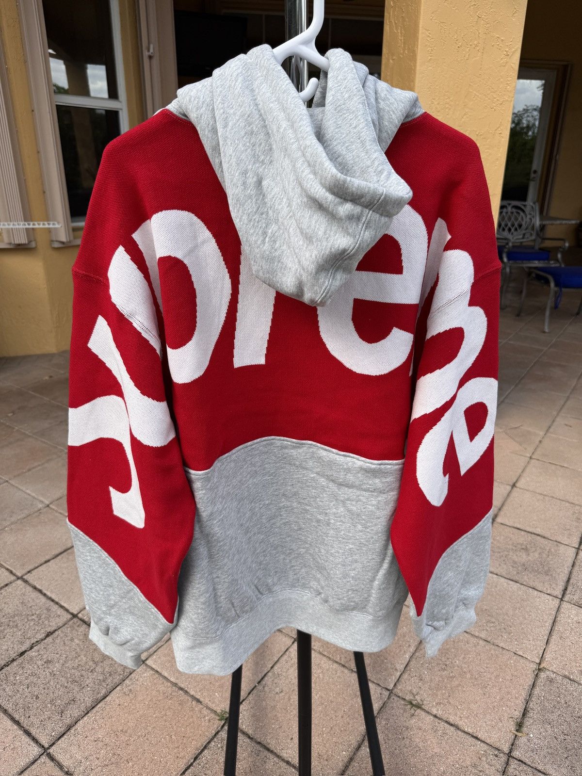 Supreme Supreme Big Logo Jacquard Hooded Sweatshirt Grey Red size M Size US M / EU 48-50 / 2 - 5 Thumbnail