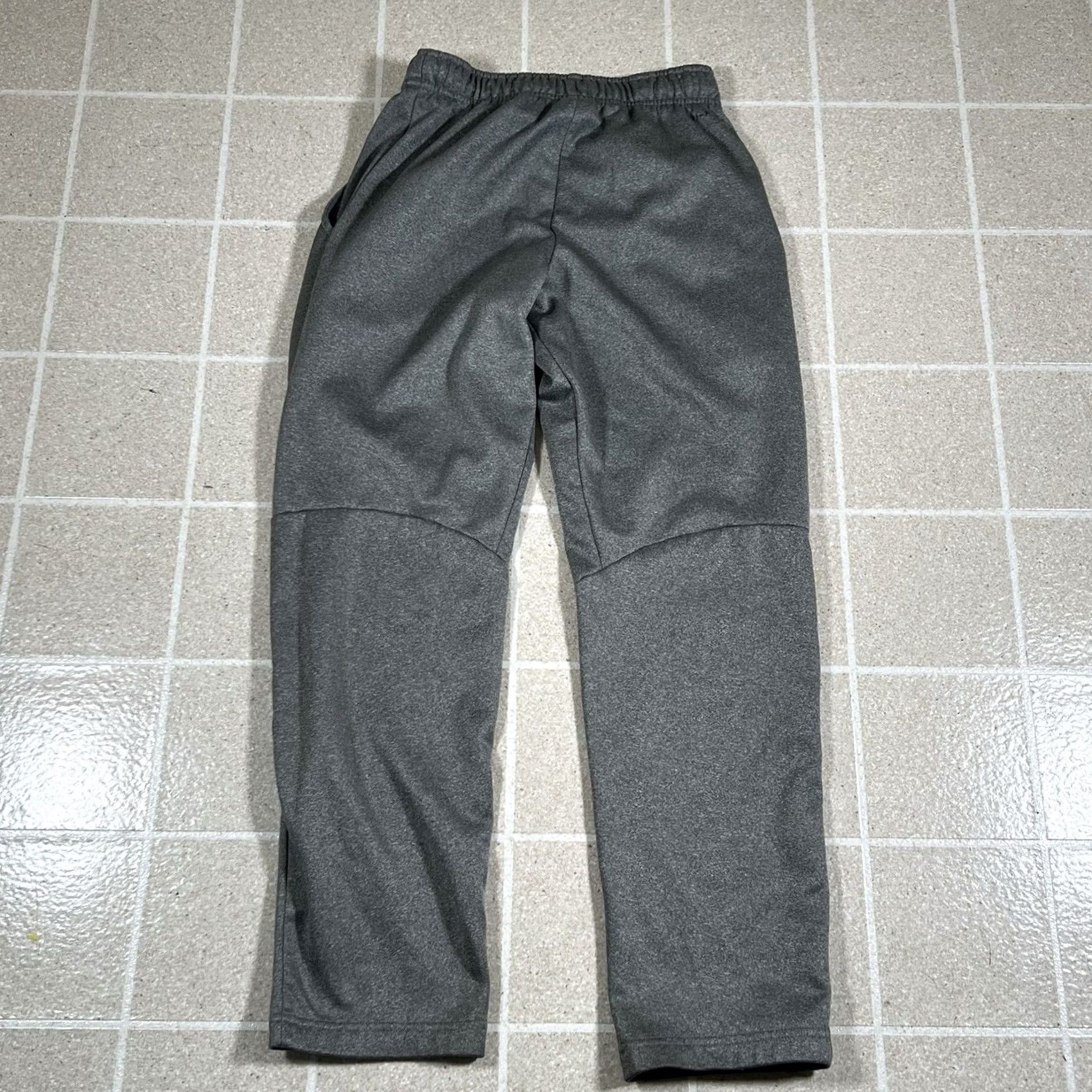 Nike Nike Therma Pants Sweatpants Nike Therma Fleece Sports Jogger Mens Small Gray Size US 29 - 2 Thumbnail