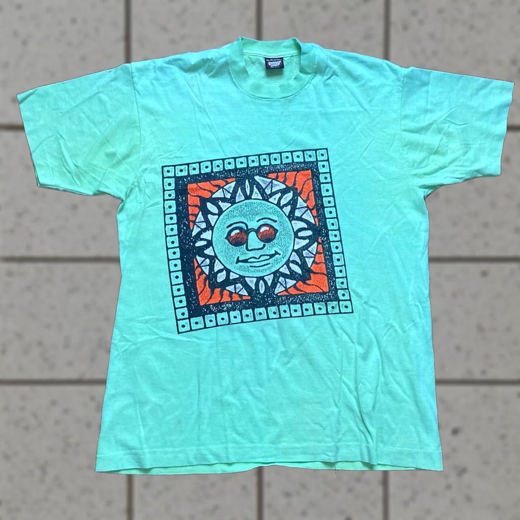 Vintage VINTAGE Screen Stars T-Shirt Art Graphic Print 80s 90s Sun Green USA Made Mens XL Green Short Sleeve Shirt Size US XL / EU 56 / 4 - 1 Thumbnail