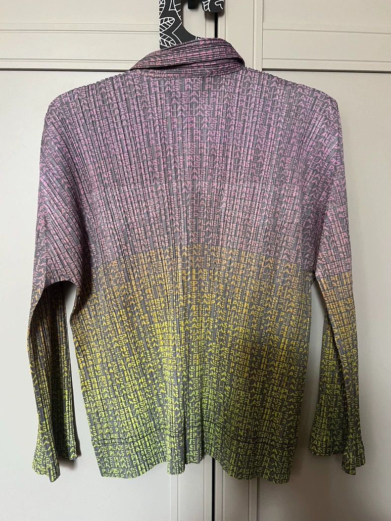 Issey Miyake Issey Miyake size:4 A pinkish-green gradient denim top Size XS / US 0-2 / IT 36-38 - 4 Thumbnail