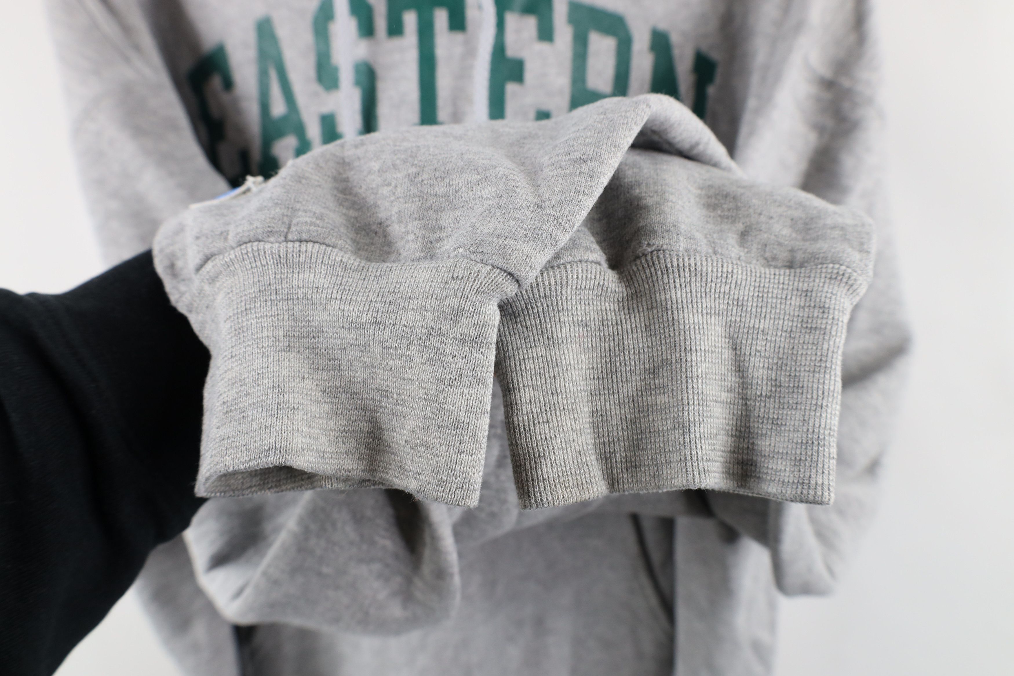 Champion × Vintage Vintage Champion Michigan University Hoodie Sweatshirt Size US L / EU 52-54 / 3 - 14 Thumbnail