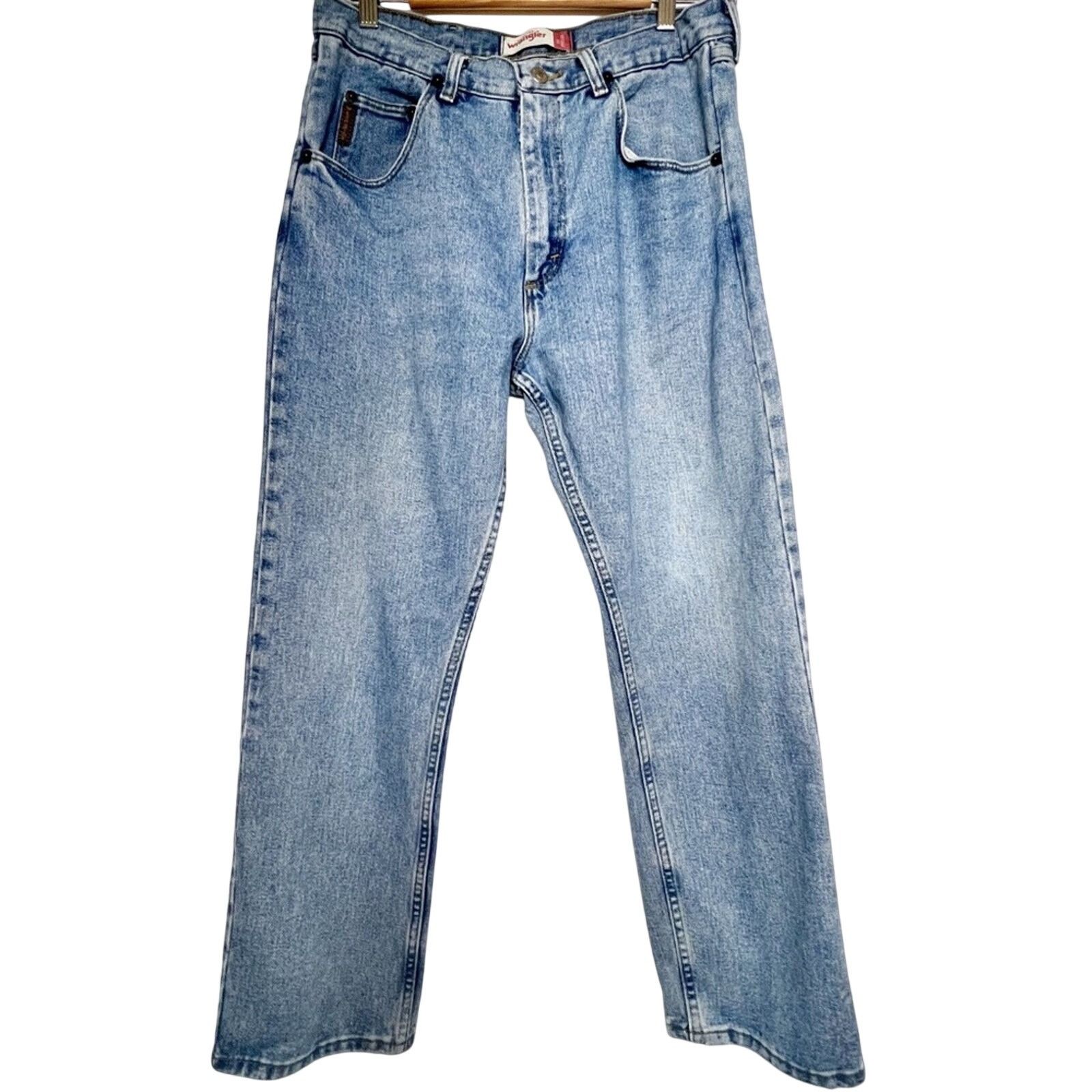 Wrangler Wrangler Distressed Medium Wash Straight Leg 5 Pockets Jeans Size US 34 / EU 50 - 1 Thumbnail
