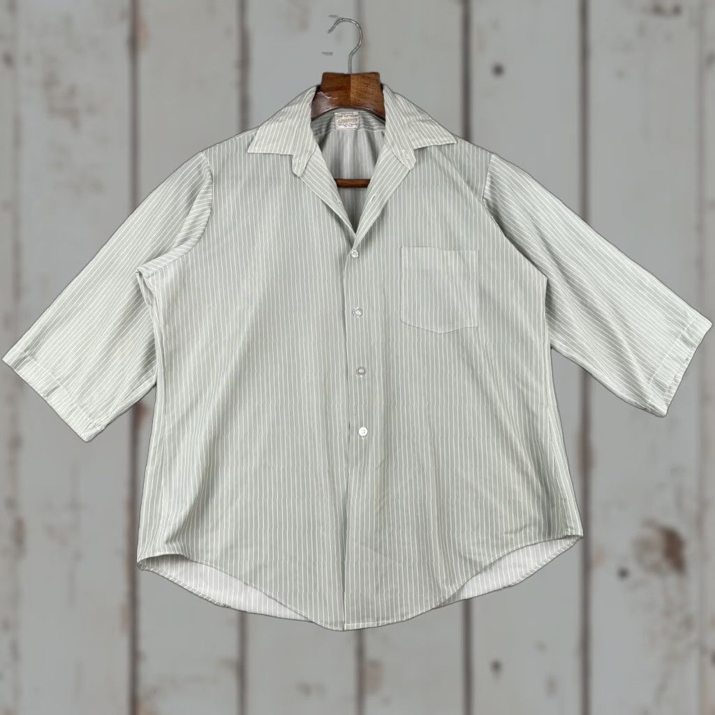 Van Heusen VINTAGE Van Heusen Shirt Mens Large Button-Up Mossy Green Striped 70s Size US L / EU 52-54 / 3 - 1 Thumbnail