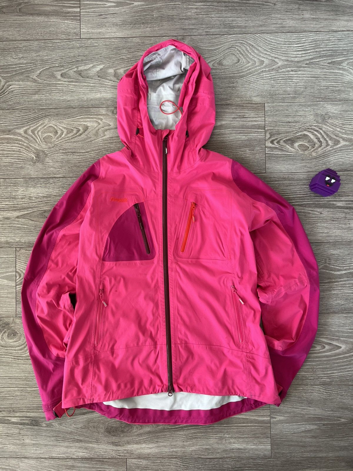 Bergans of Norway ‼️Bergans Of Norway Thin Hooded Cecilie Pro Gorpcore Jacket‼️ Size L / US 10 / IT 46 - 1 Thumbnail