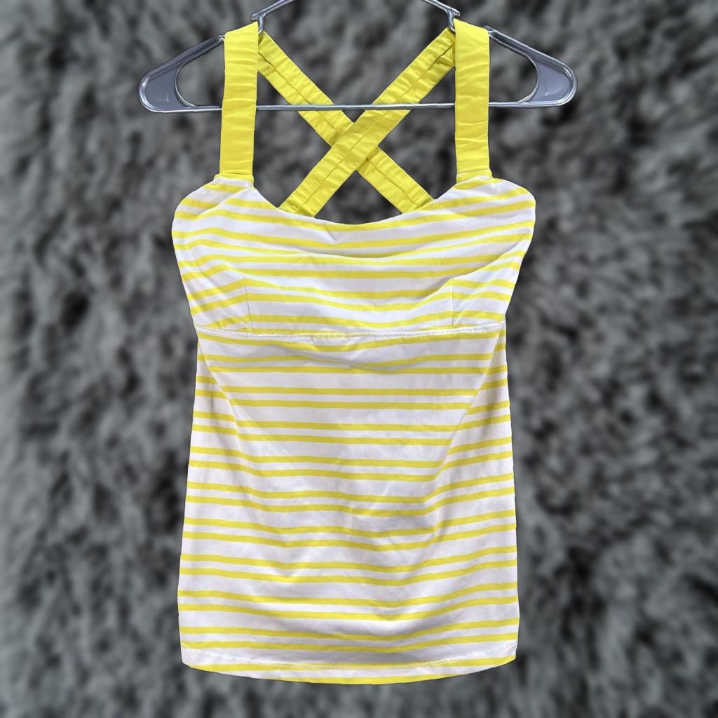 Lululemon VINTAGE? No. Size M / US 6-8 / IT 42-44 - 1 Thumbnail