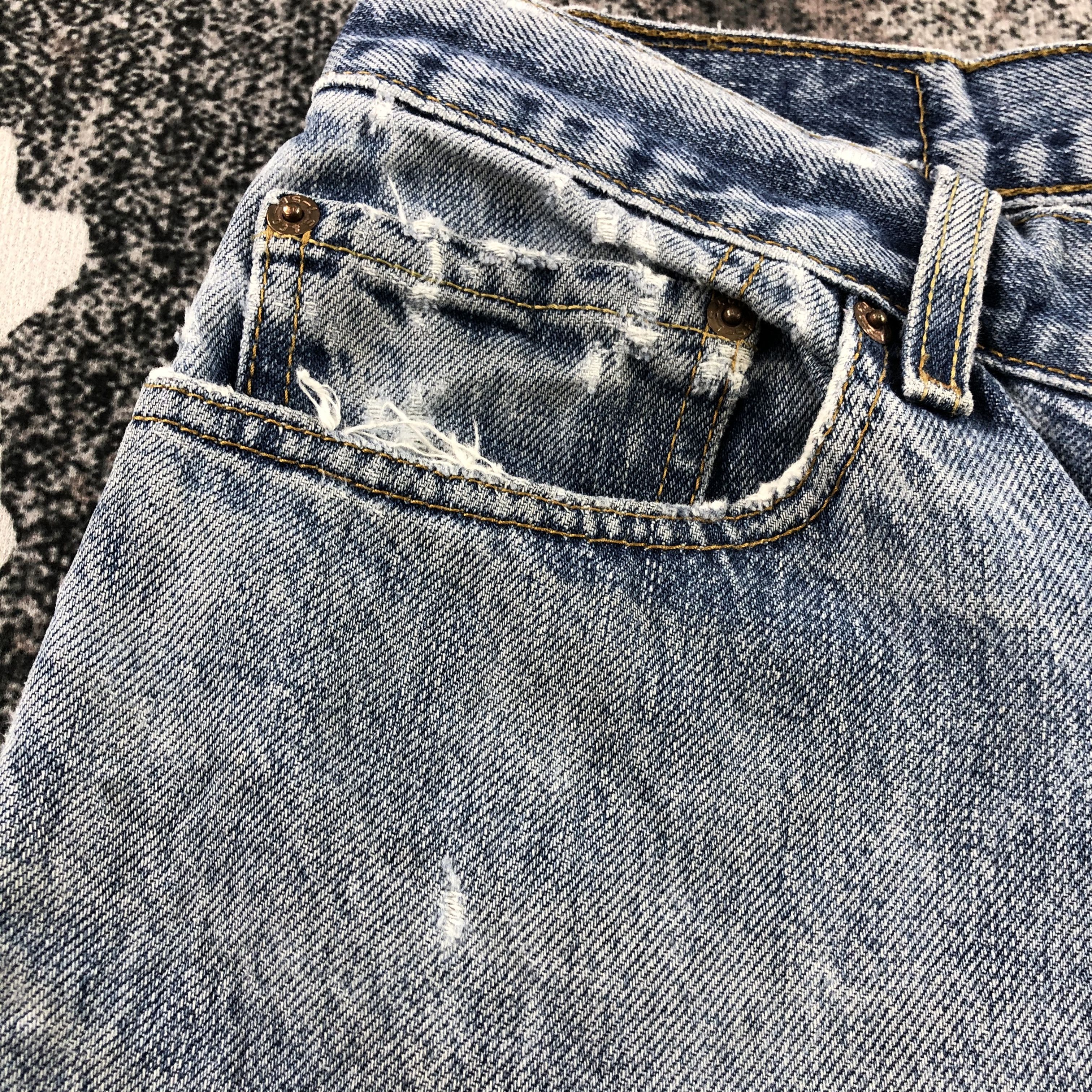 Levi's Vintage Levi's 505 Jeans Distress Regular Fit Denim KJ967 Size US 34 / EU 50 - 13 Thumbnail