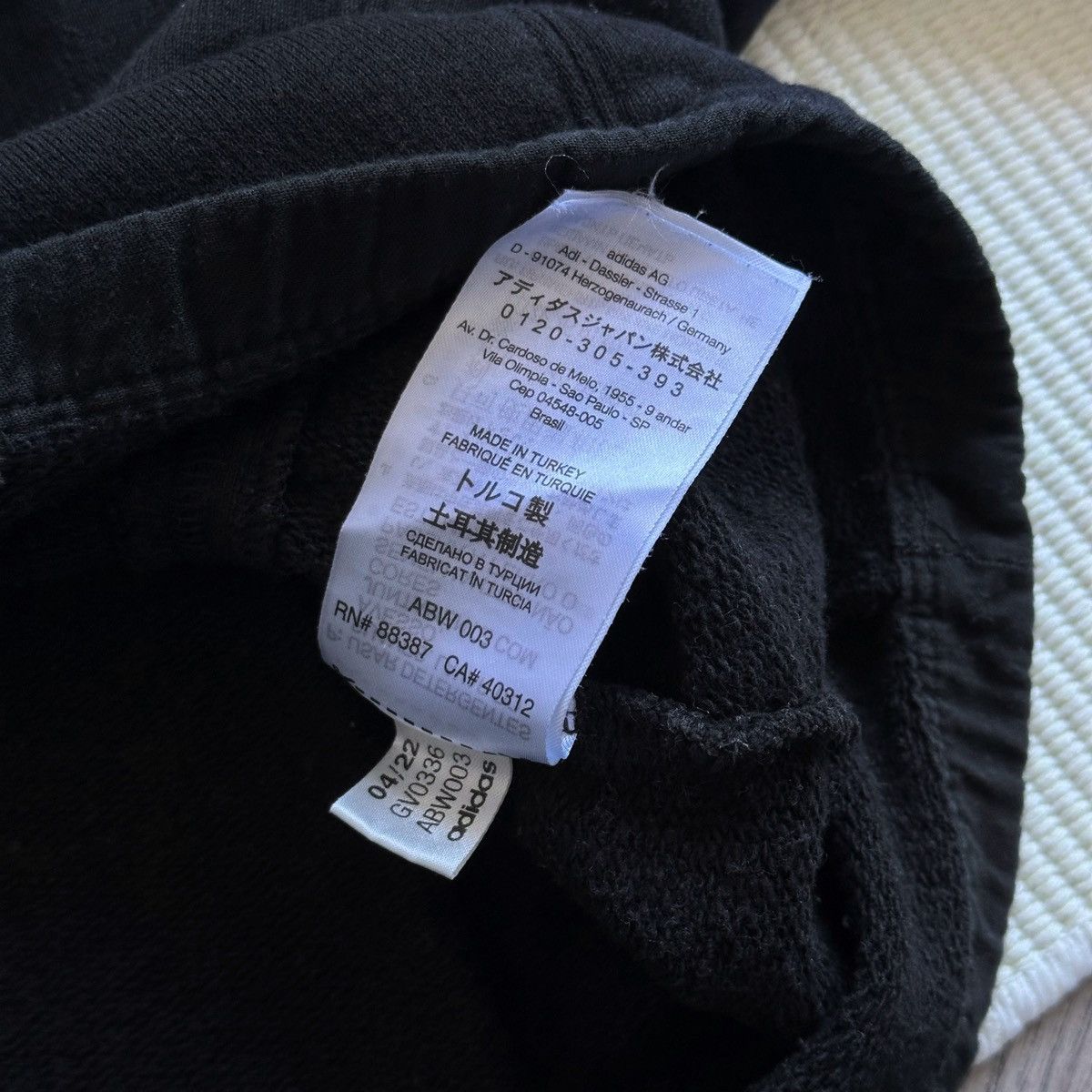 Y-3 Y-3 Classic Logo Crew Black Sweatshirt Size M / US 6-8 / IT 42-44 - 9 Thumbnail