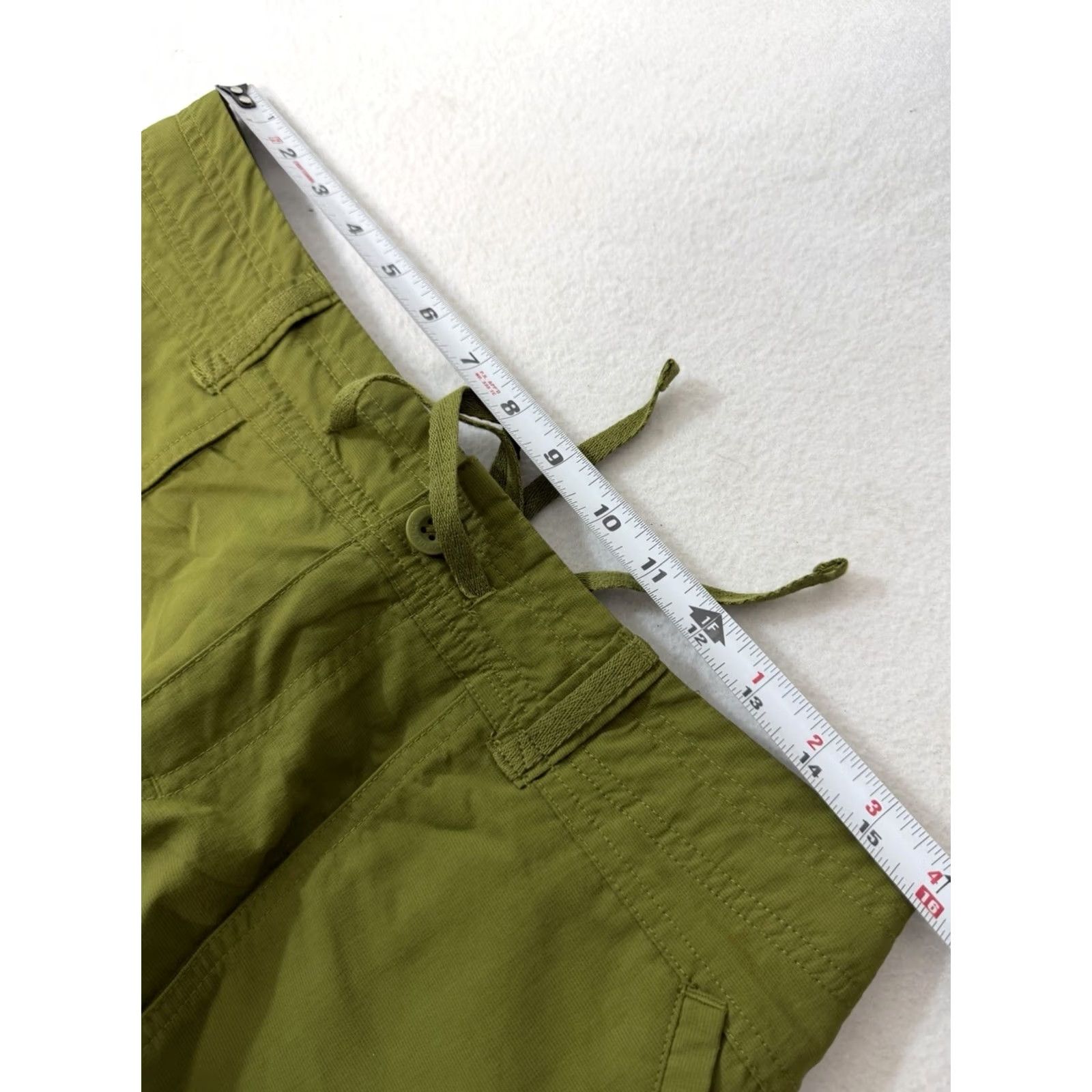 The North Face The North Face Horizon Sunnyside Army Green Womens Sz 8 Long Shorts Outdoor Size 30" / US 8 / IT 44 - 5 Thumbnail