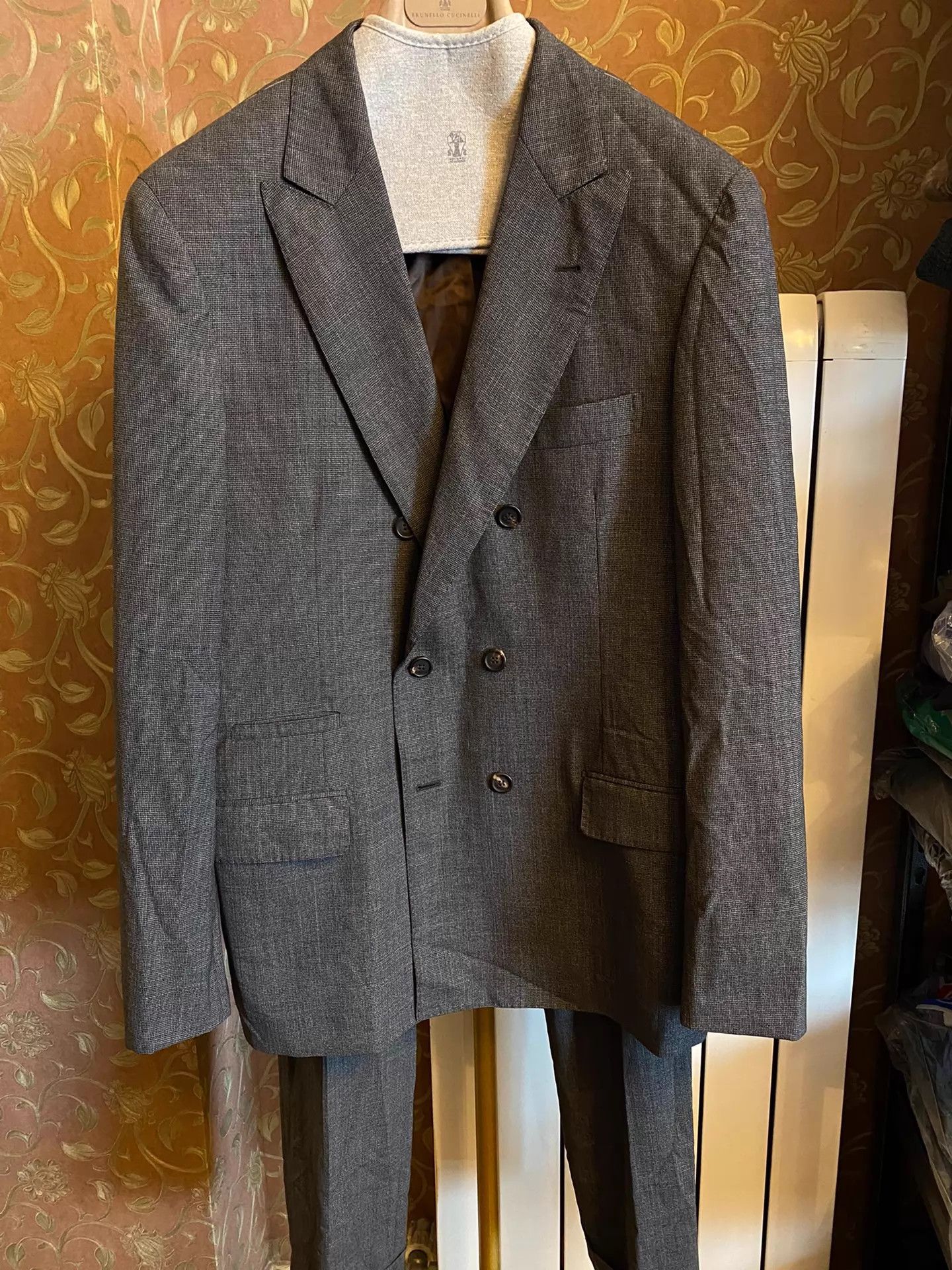 Brunello Cucinelli BRUNELLO CUCINELLI DB Gray Suit 50 Size 50R - 1 Thumbnail