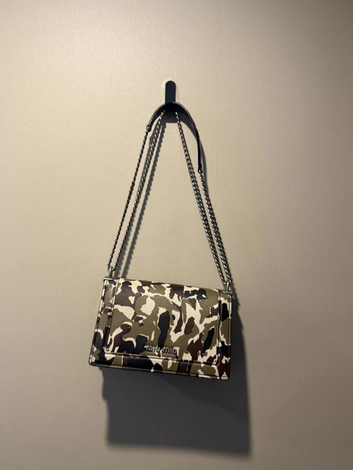 Miu Miu Multi Camouflage Chain Strap Crossbody Bag Size ONE SIZE - 5 Thumbnail