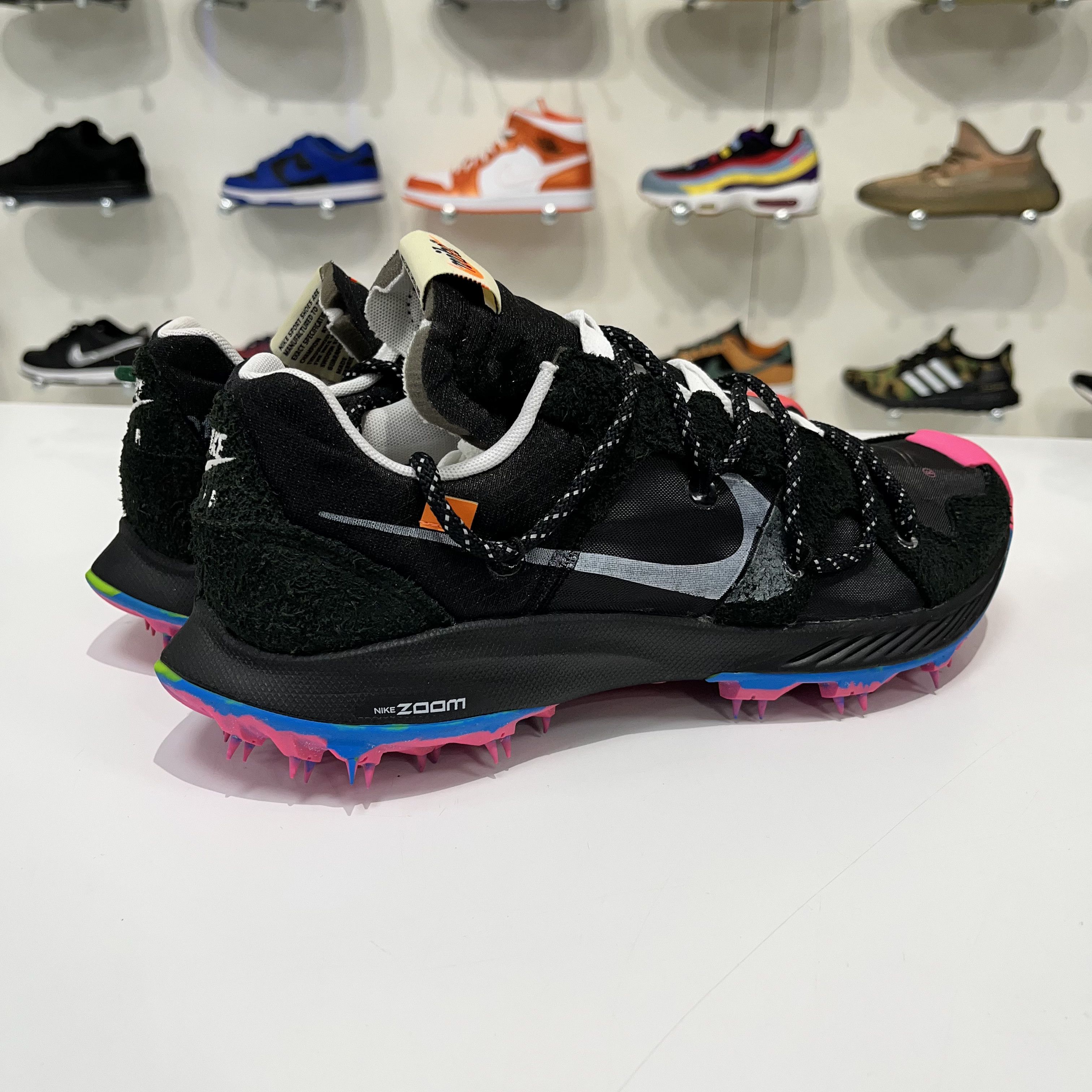 Nike × Off-White Nike Zoom Terra Kiger 5 x Off-White Black (W) Size US 10 / IT 40 - 6 Thumbnail